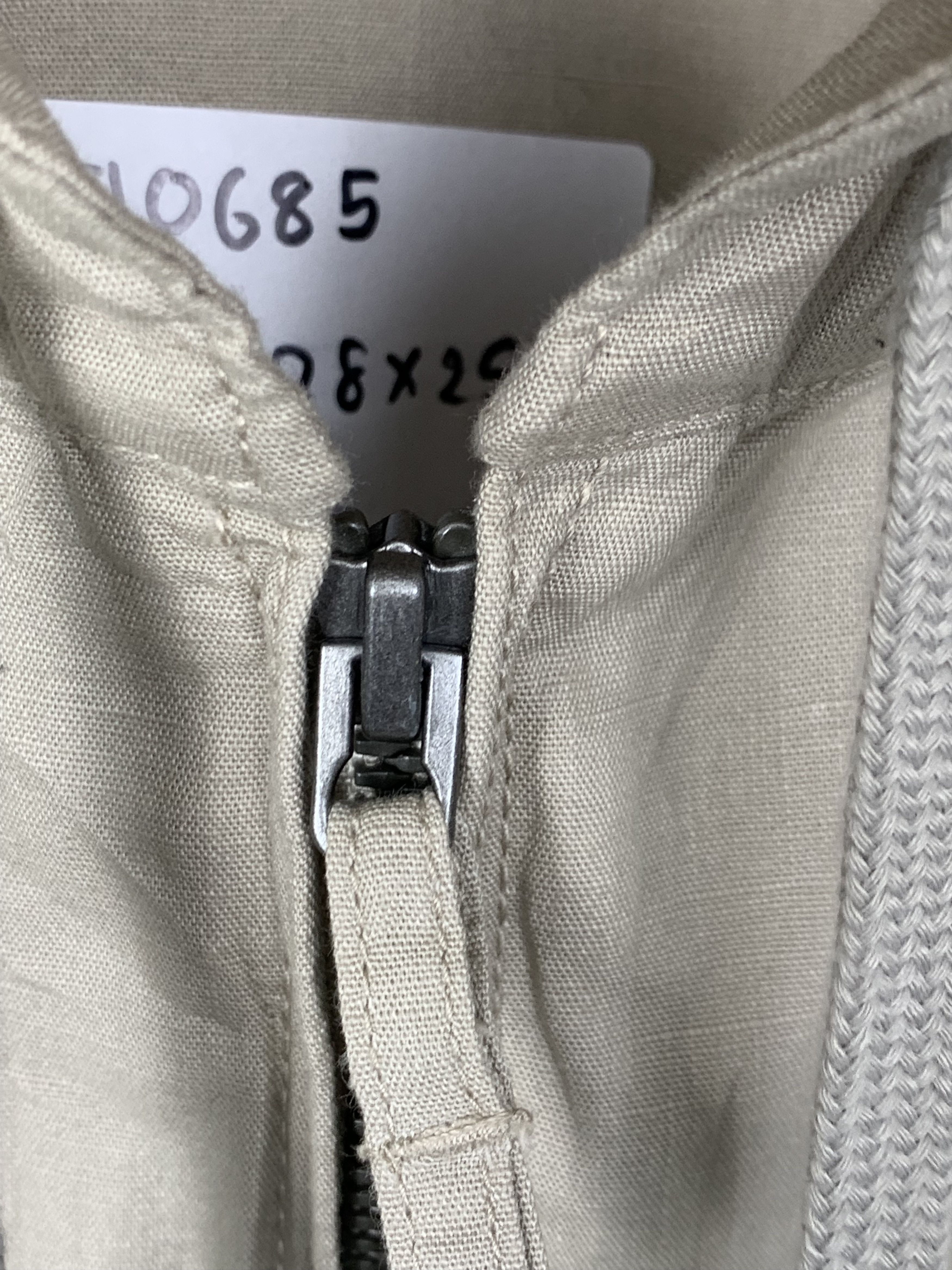 Uniqlo Vintage UNIQLO Zip Up Hoodie Jacket J0685 Size US L / EU 52-54 / 3 - 6 Thumbnail