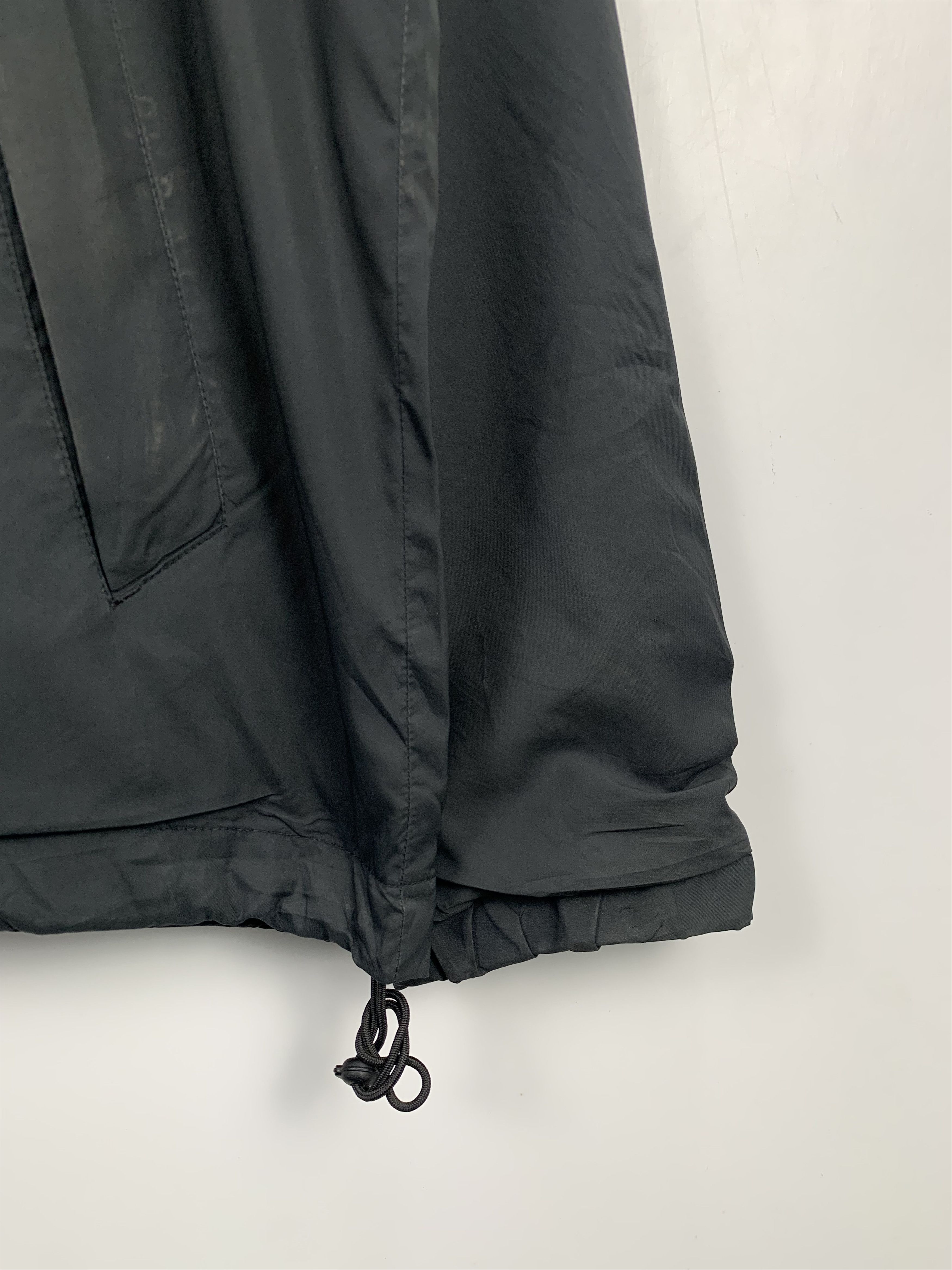 Japanese Brand Vintage Uniqlo Windbreaker Zip up Jacket Size US M / EU 48-50 / 2 - 3 Thumbnail
