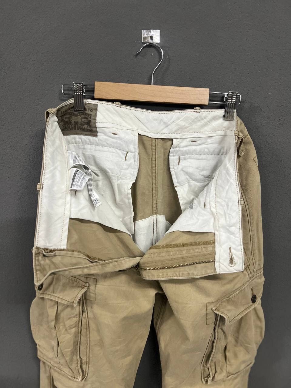 Levi's LEVI’S CARGO PANTS Size US 30 / EU 46 - 16 Thumbnail