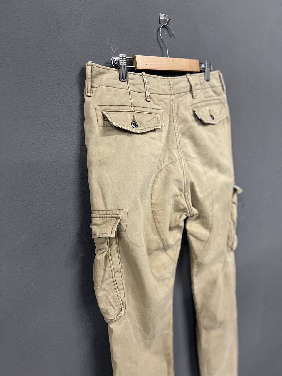 Levi's LEVI’S CARGO PANTS Size US 30 / EU 46 - 13 Thumbnail