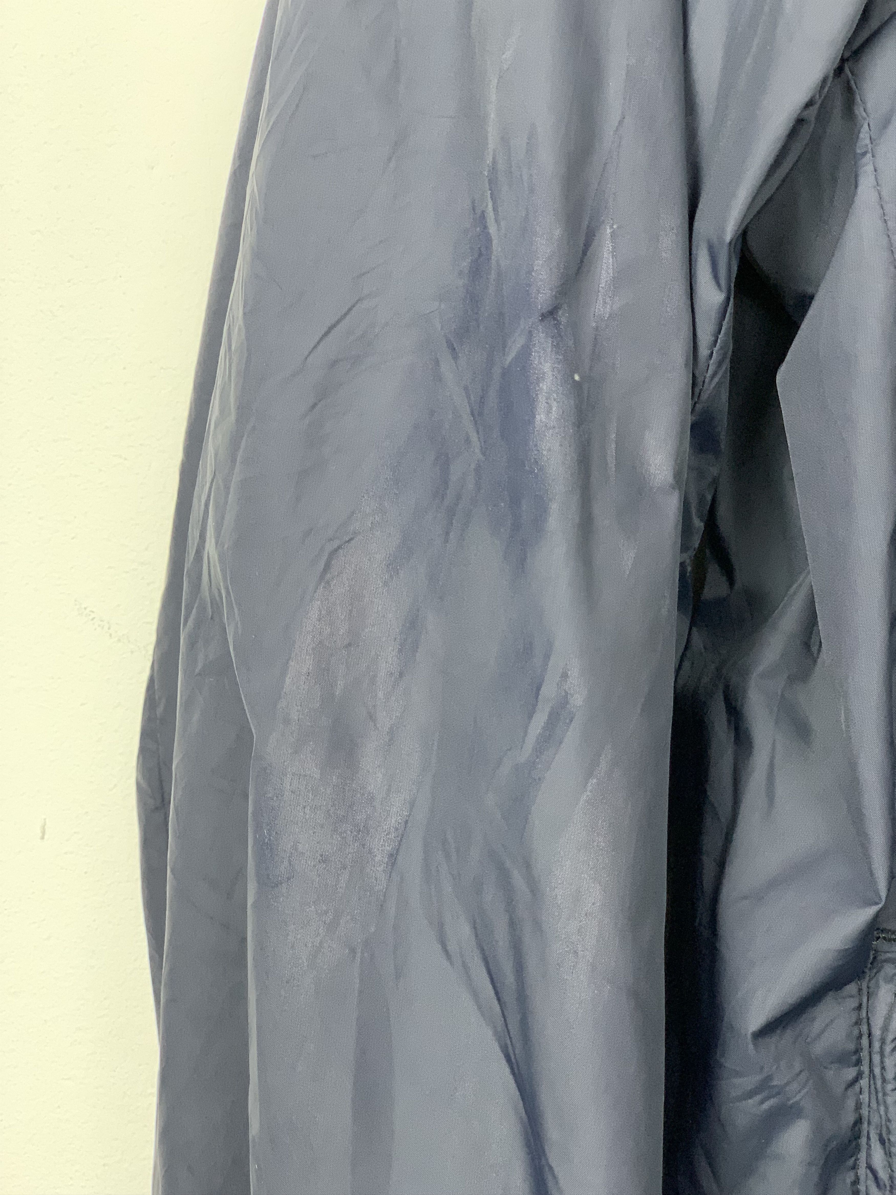 Uniqlo Vintage UNIQLO Reversible Hoodie Windbreaker Jacket J0639 Size US S / EU 44-46 / 1 - 9 Thumbnail