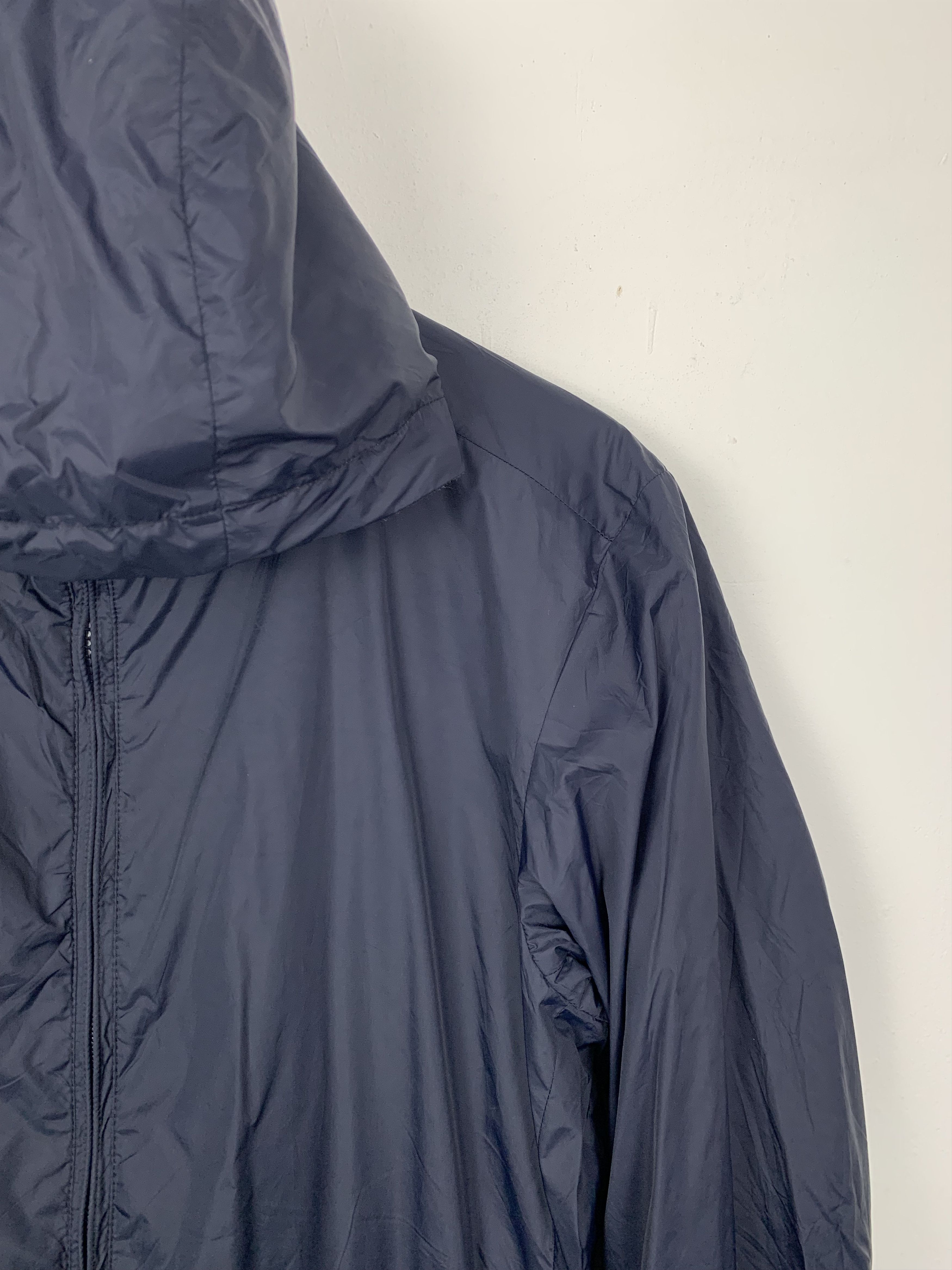 Uniqlo Vintage UNIQLO Reversible Hoodie Windbreaker Jacket J0639 Size US S / EU 44-46 / 1 - 4 Thumbnail