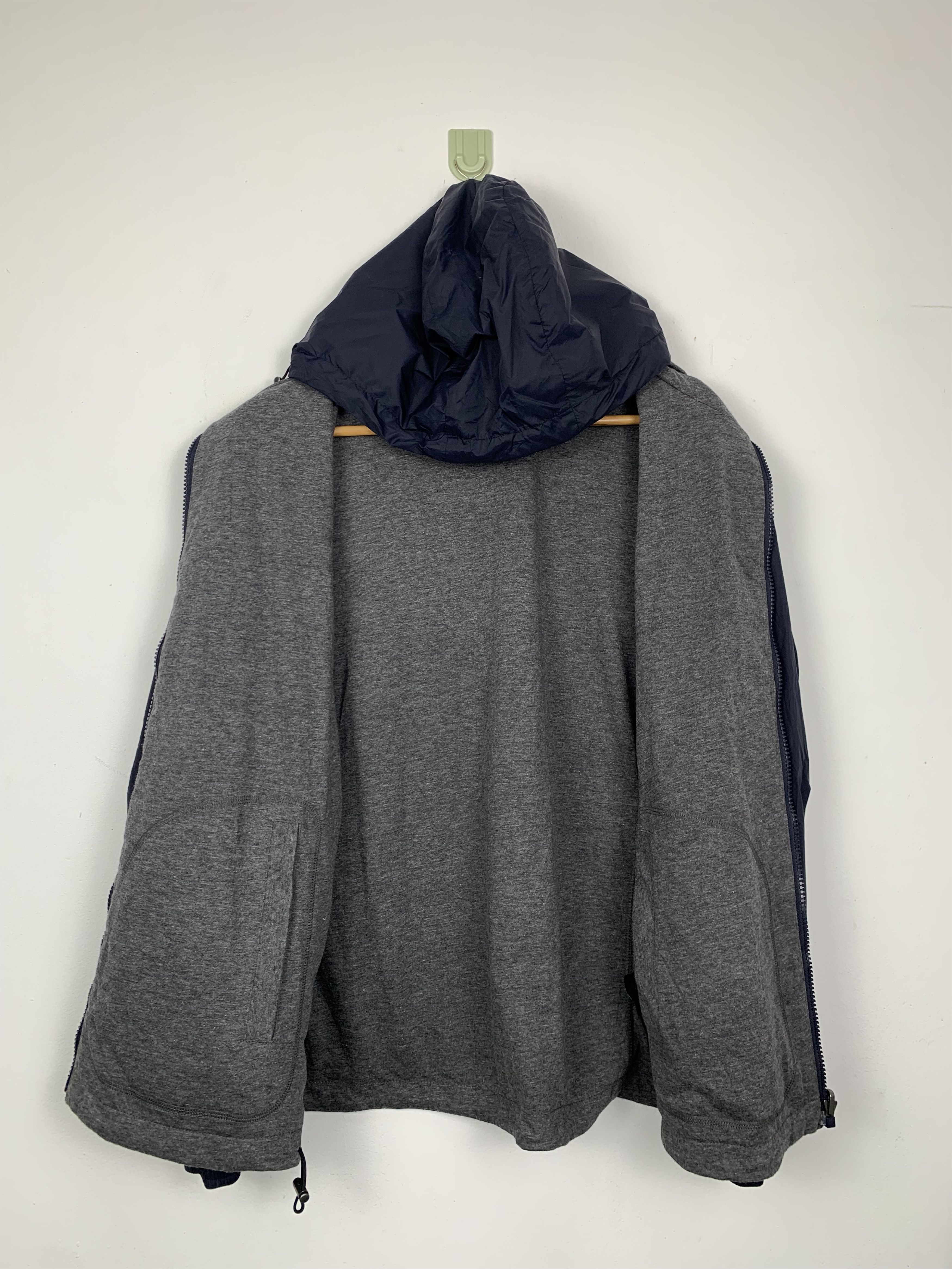 Uniqlo Vintage UNIQLO Reversible Hoodie Windbreaker Jacket J0639 Size US S / EU 44-46 / 1 - 8 Thumbnail