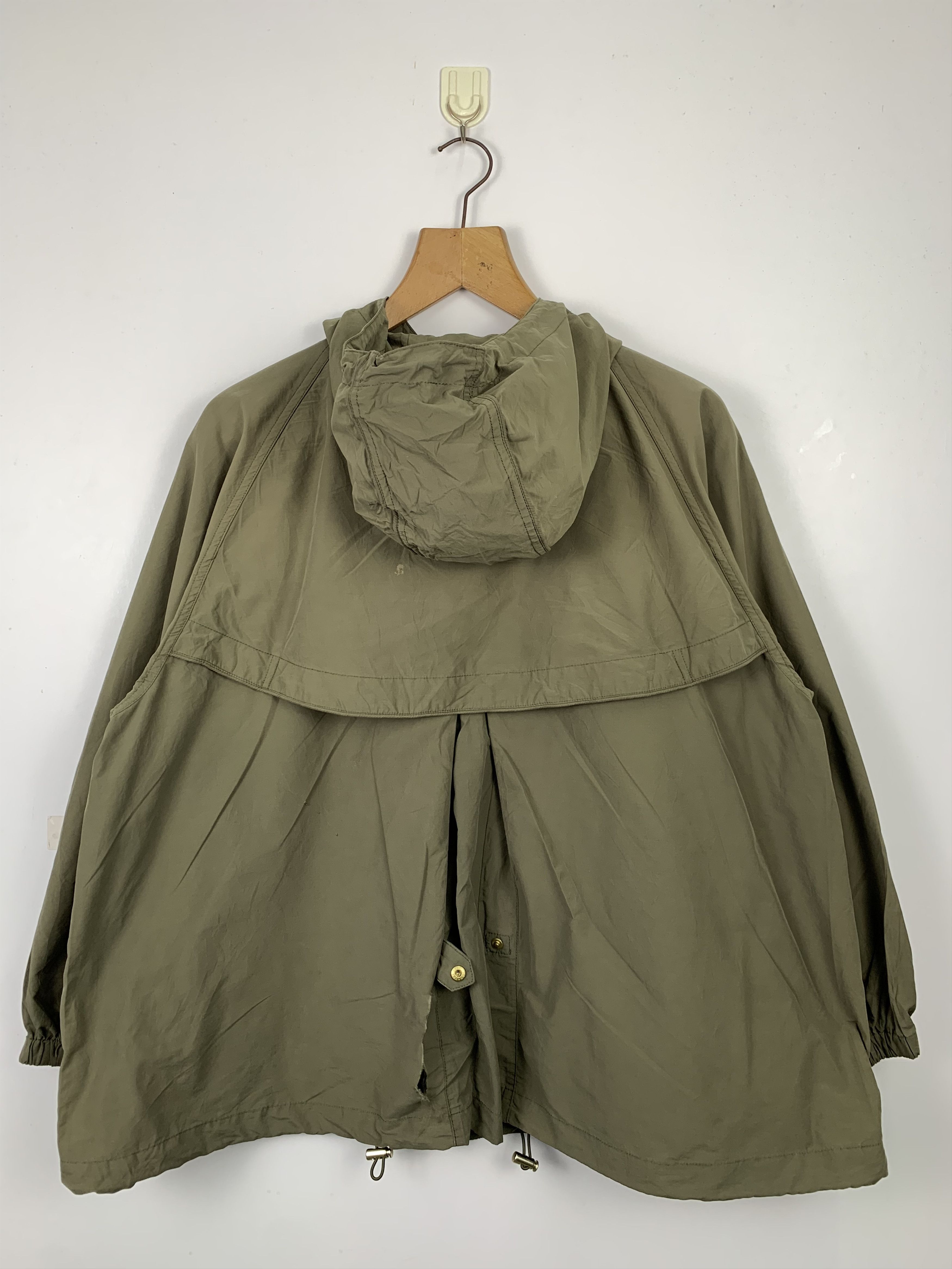 Japanese Brand Vintage Japanese Brand Parkas Hoodie J0551 Size US L / EU 52-54 / 3 - 12 Thumbnail