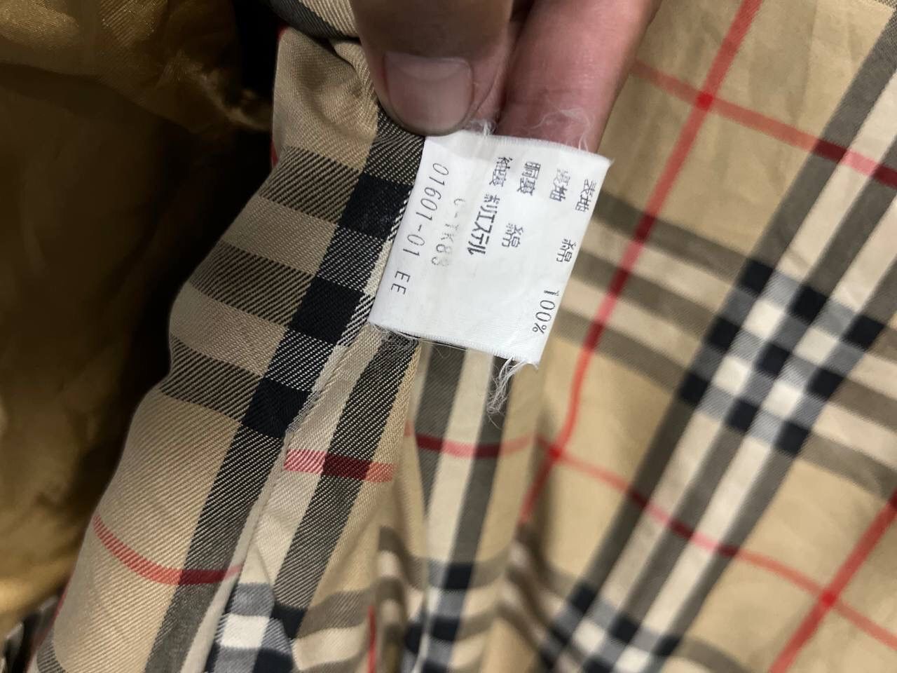Burberry BURBERRYS’ TRENCH COAT NOVACHECK LINED Size US M / EU 48-50 / 2 - 18 Thumbnail