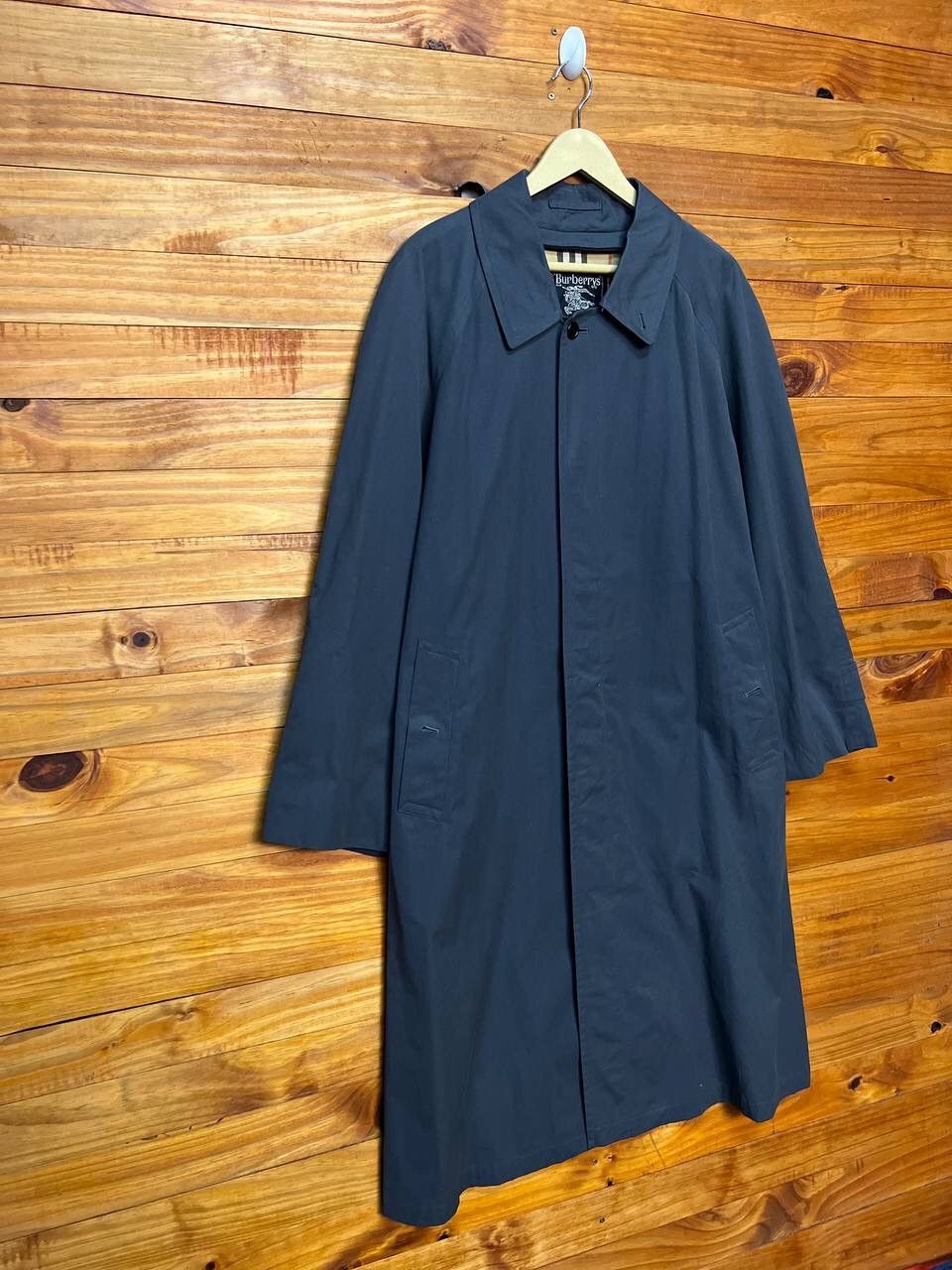 Burberry BURBERRYS OVERCOAT NOVACHECK LINED Size US XL / EU 56 / 4 - 2 Thumbnail