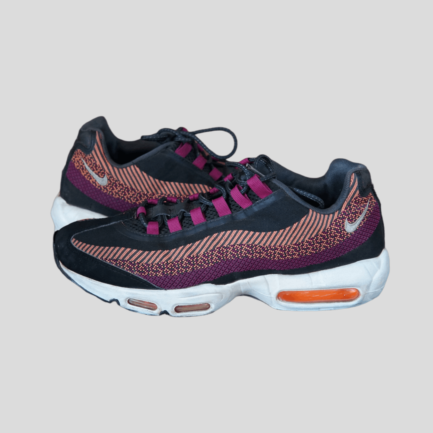 Nike Nike Air Max 95 Size 10.5 JCRD 644793-001 Size US 10.5 / EU 43-44 - 1 Thumbnail