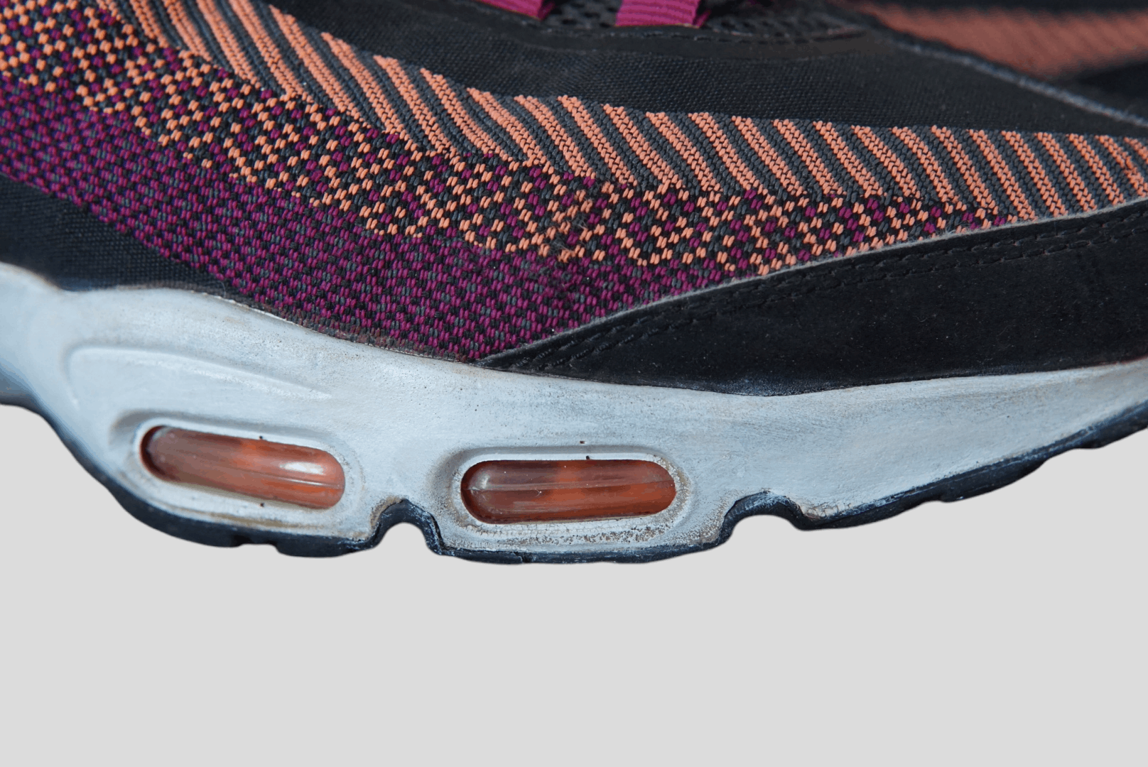 Nike Nike Air Max 95 Size 10.5 JCRD 644793-001 Size US 10.5 / EU 43-44 - 5 Thumbnail