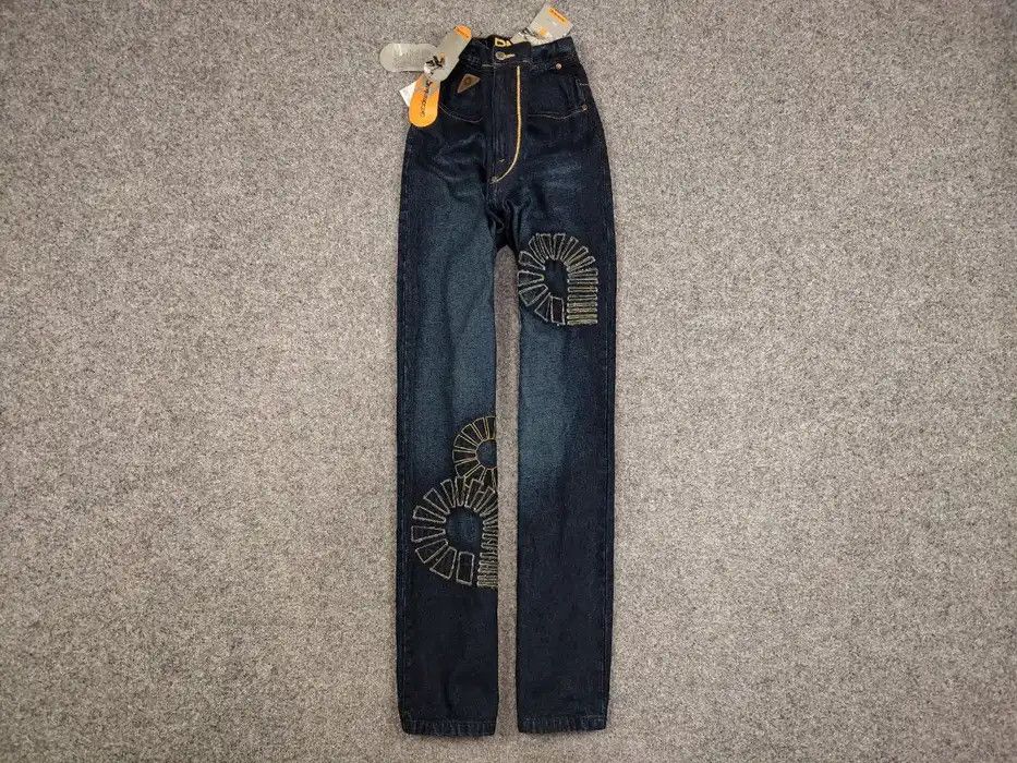 Akademiks Vintage 90's NEW Japan Akademiks Logo Hip Hop Denim Jeans Size US 36 / EU 52 - 1 Thumbnail