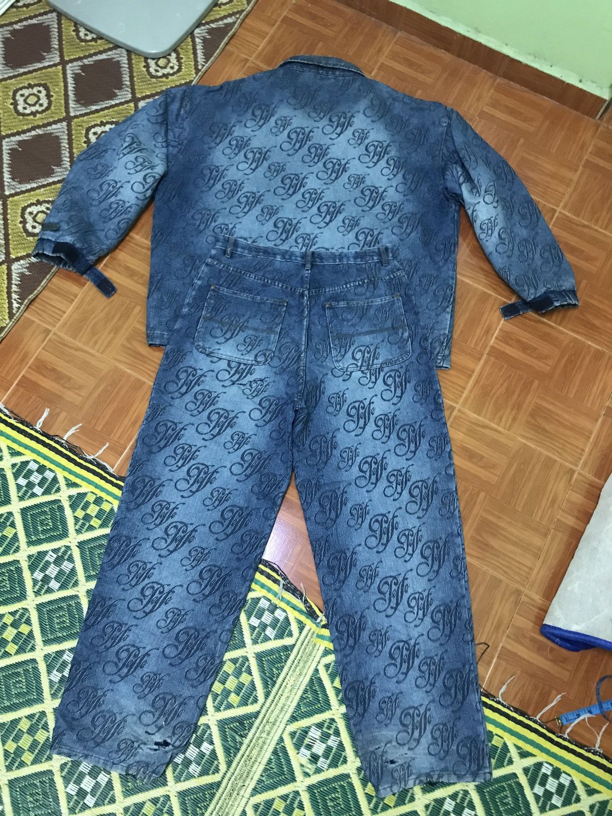 Pelle Pelle Pelle Pelle Full Set Vintage Urban Style Tracksuit Rare Find Size US XXL / EU 58 / 5 - 3 Thumbnail