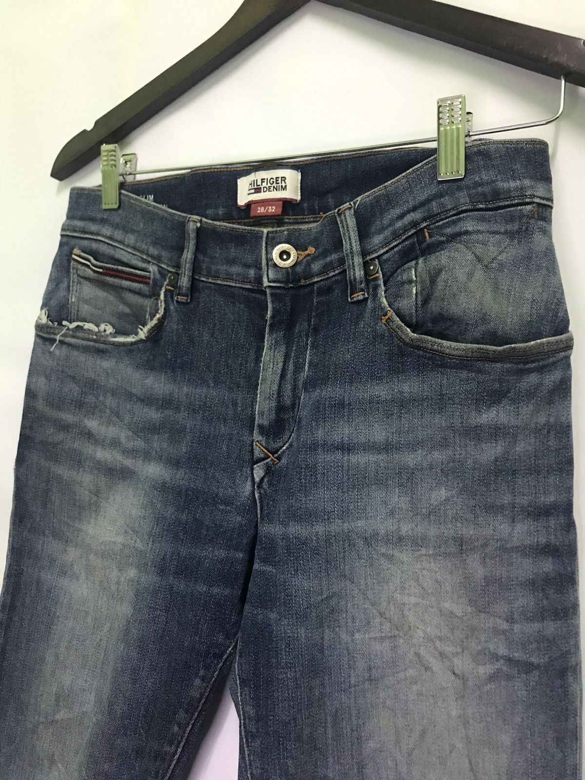 Tommy Hilfiger Vintage Slim Fit Distressed Blue Jeans Men’s Casual Denim Size US 30 / EU 46 - 4 Thumbnail
