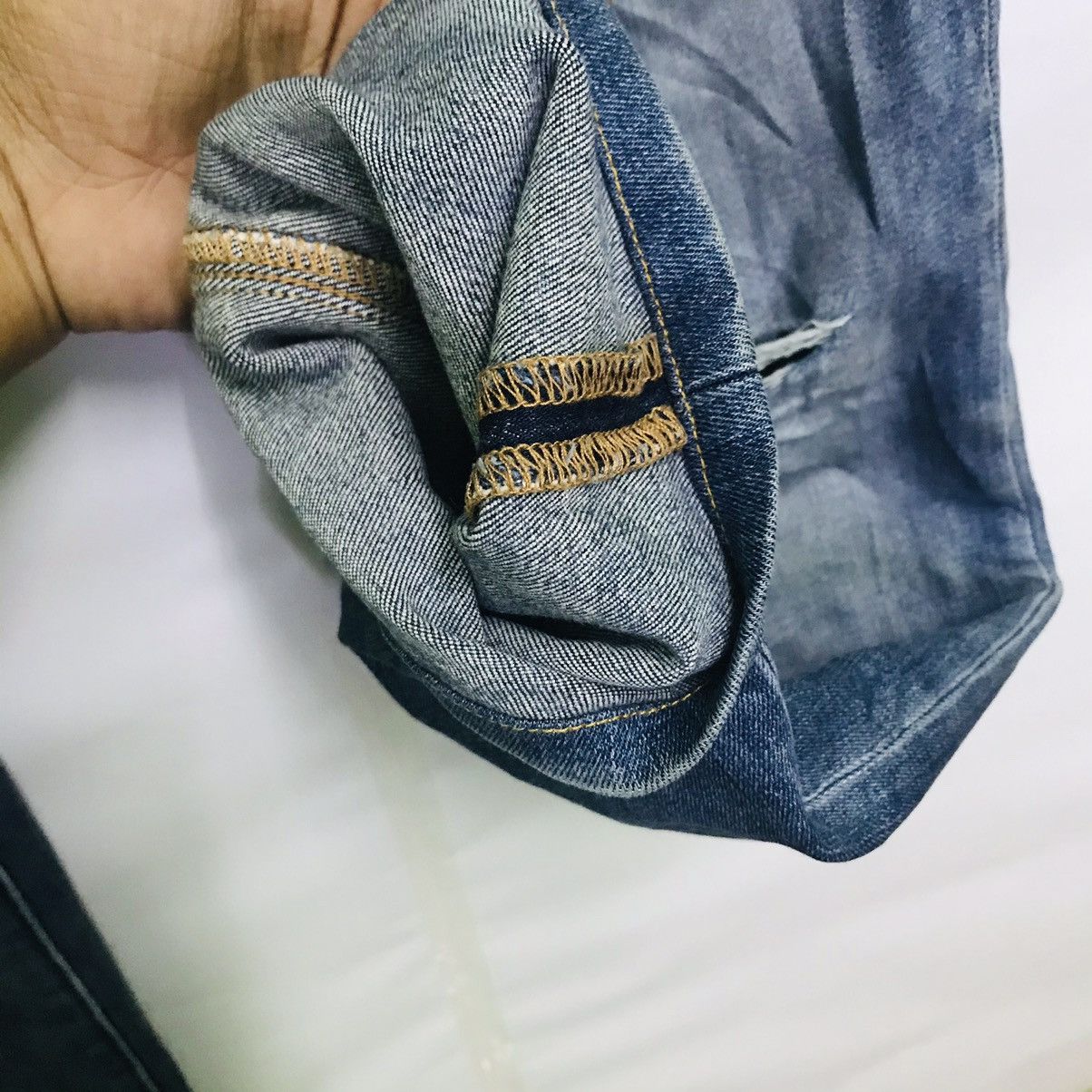 Tommy Hilfiger Vintage Slim Fit Distressed Blue Jeans Men’s Casual Denim Size US 30 / EU 46 - 10 Thumbnail
