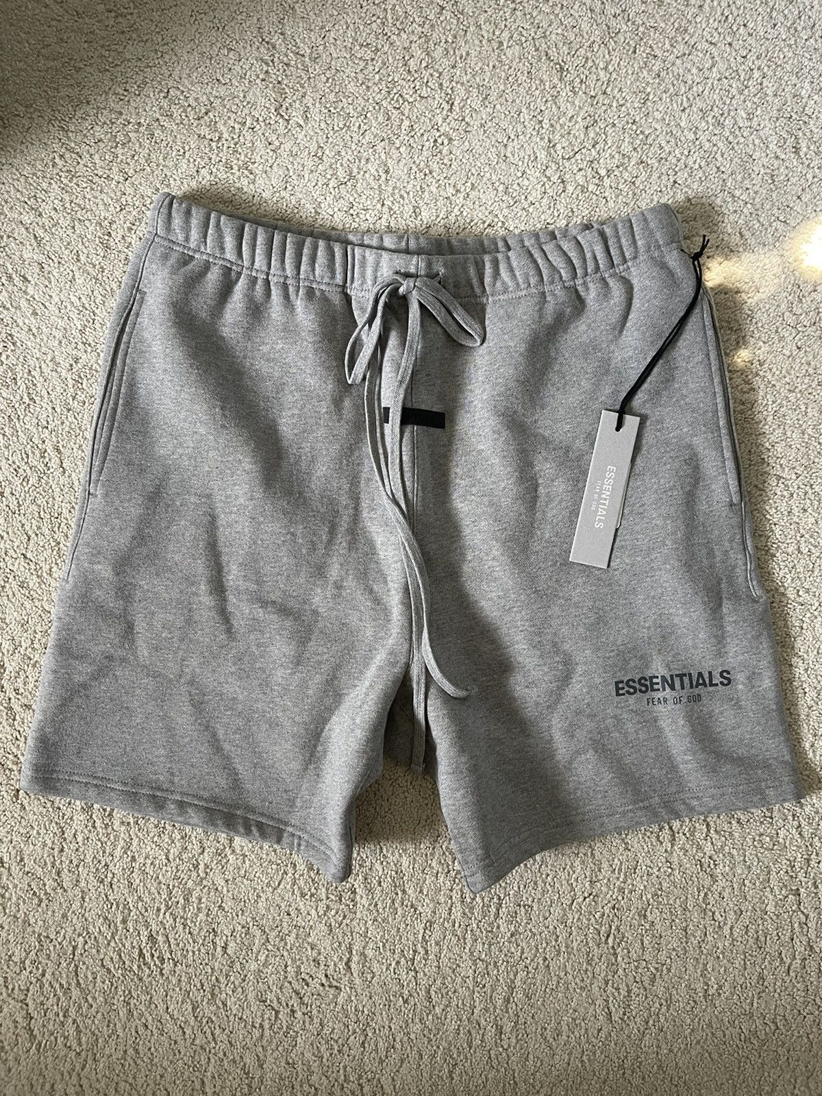 FOG × Fear of God × Pacsun Fear of God ESSENTIALS Heather Oat Sweat Shorts FW21 Sz (L) Size US 34 / EU 50 - 1 Thumbnail