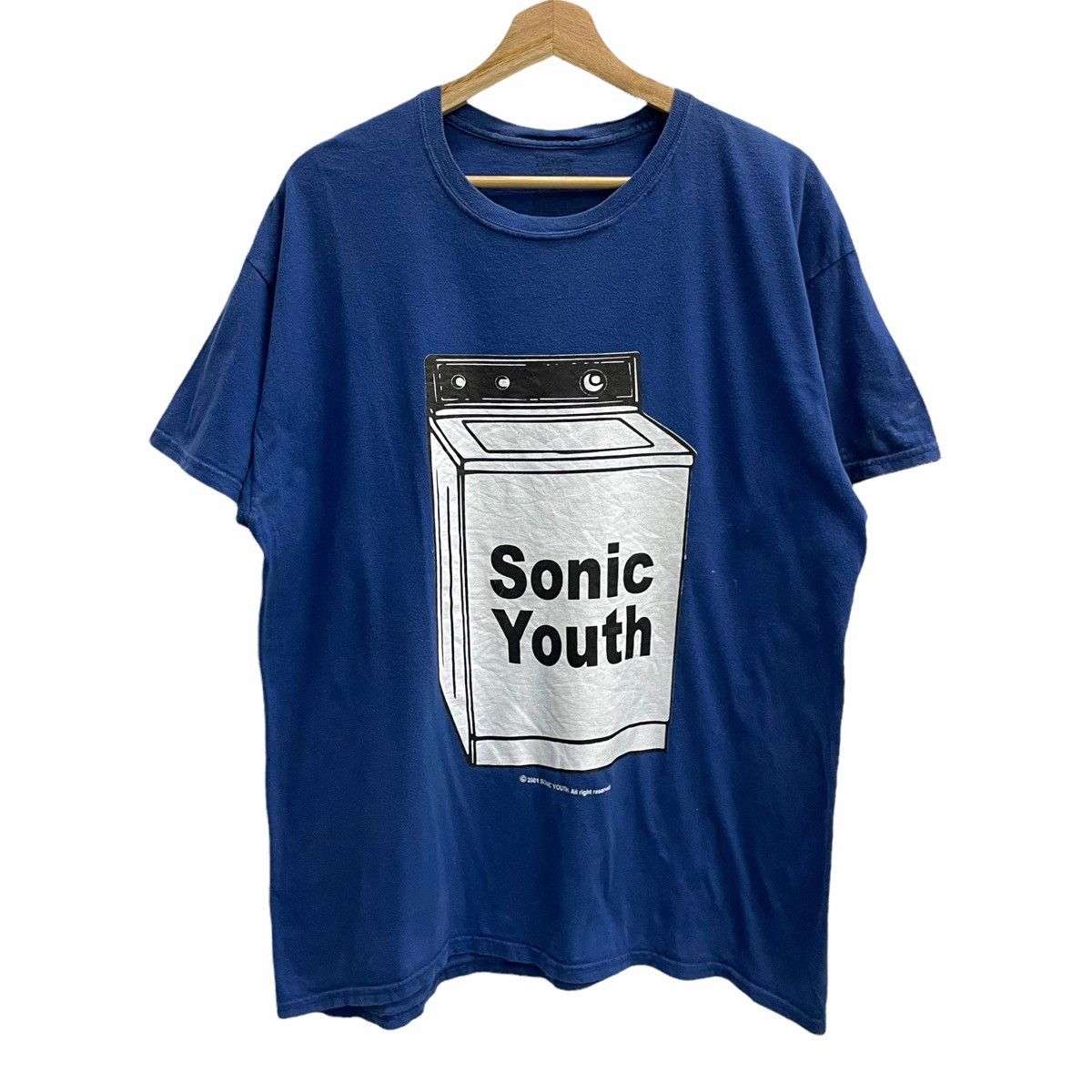 💥 2001 Band tee Sonic Youth Tshirt