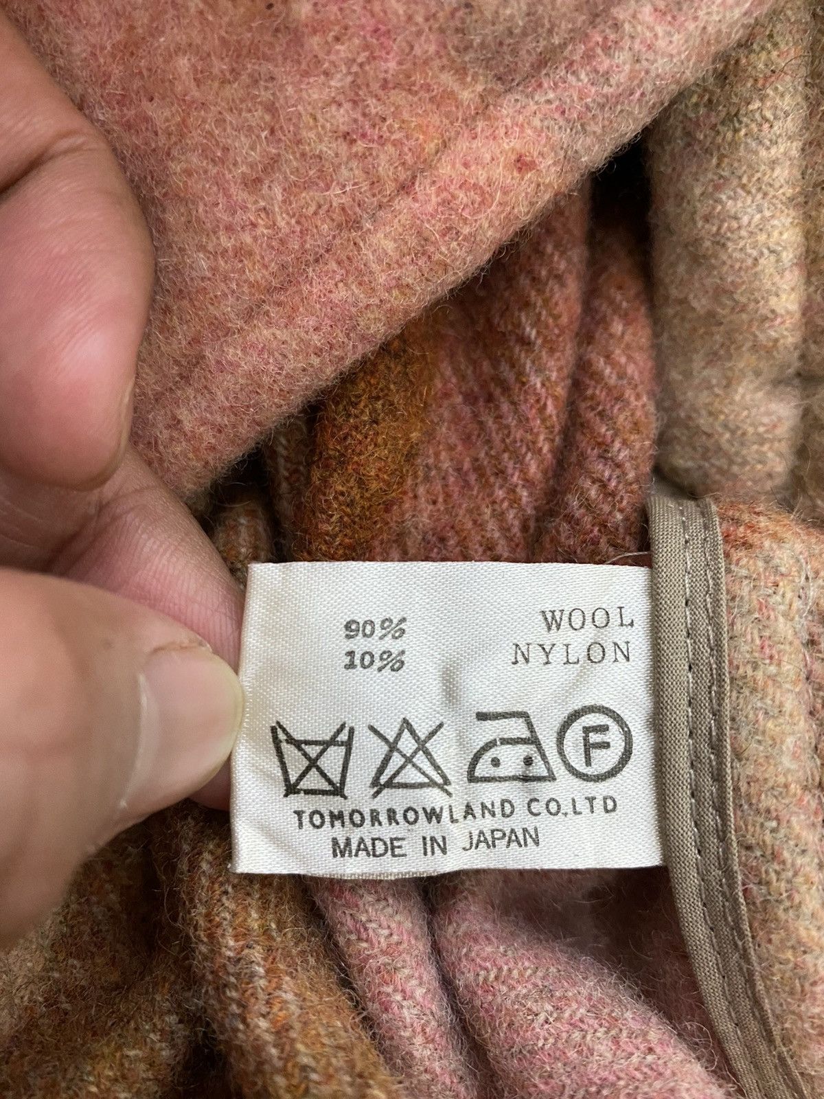 Flannel × Japanese Brand × Tomorrowland Vintage Tomorrowland Macphee Wool Flannel Made In Japan Size US M / EU 48-50 / 2 - 6 Thumbnail