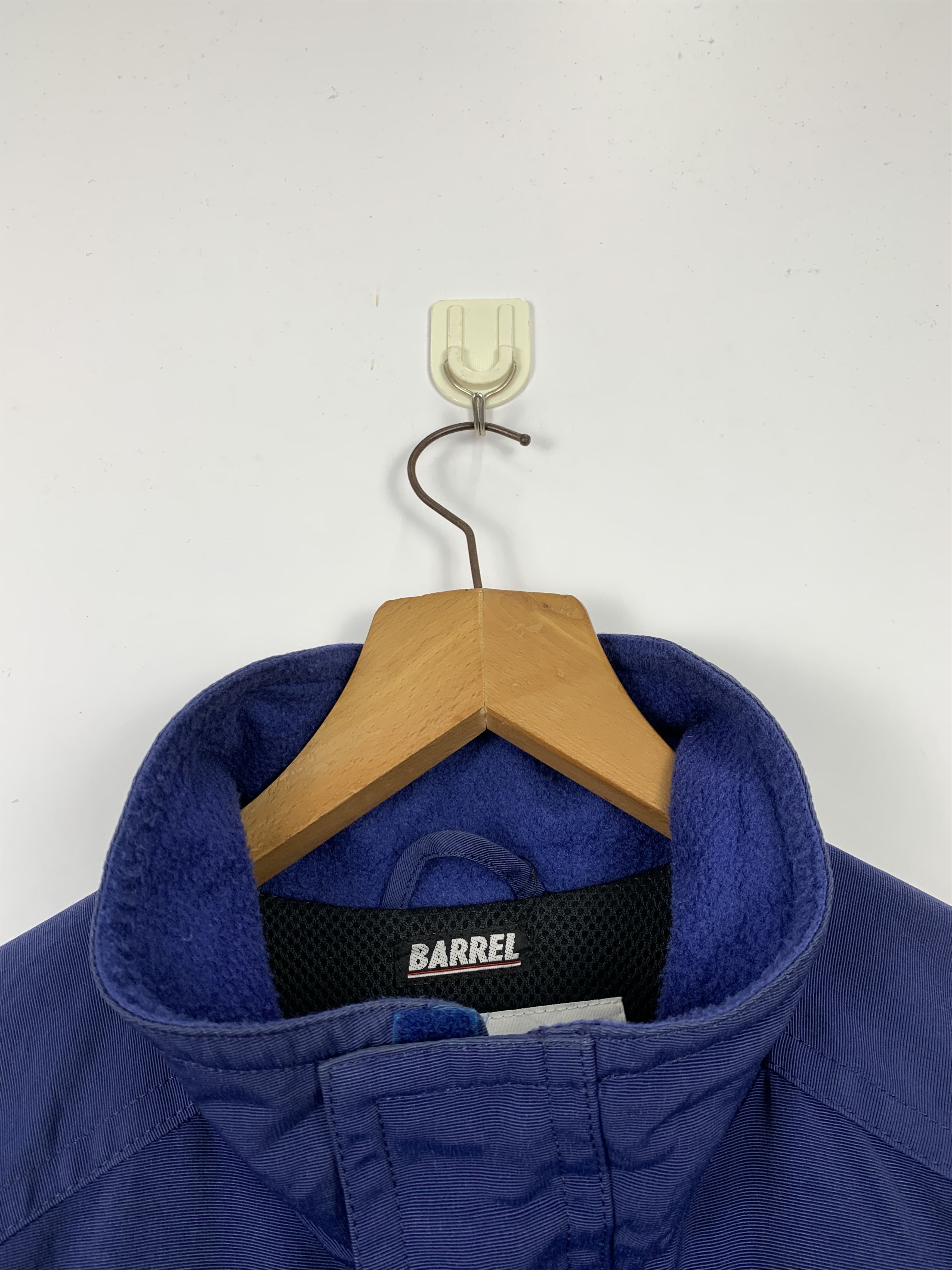 Japanese Brand Vintage Barrel X Kicks Street Winter Jackets J0546 Size US L / EU 52-54 / 3 - 7 Thumbnail