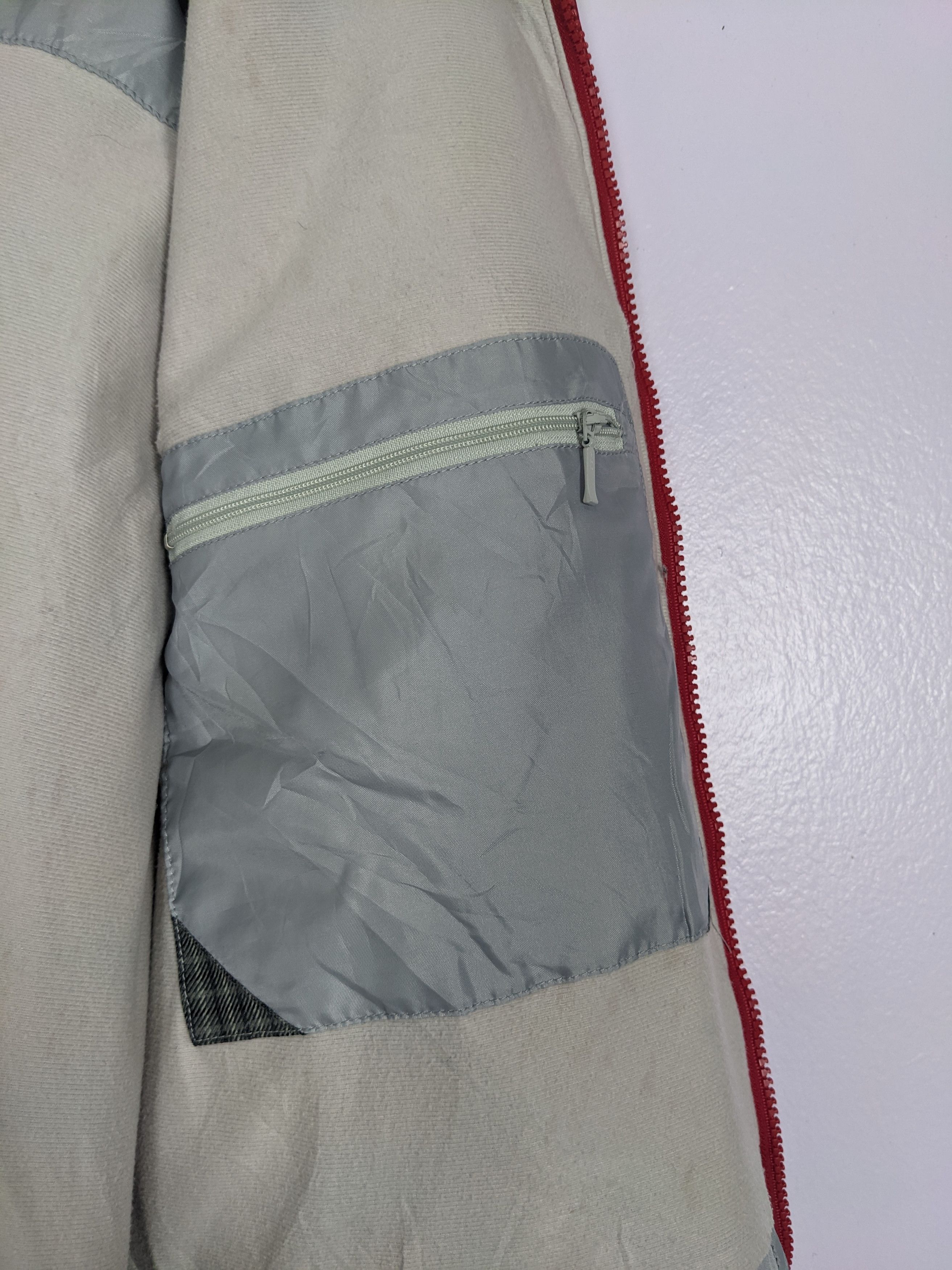 Japanese Brand Vintage BG Windbreaker Jackets Hooded Size US S / EU 44-46 / 1 - 9 Thumbnail