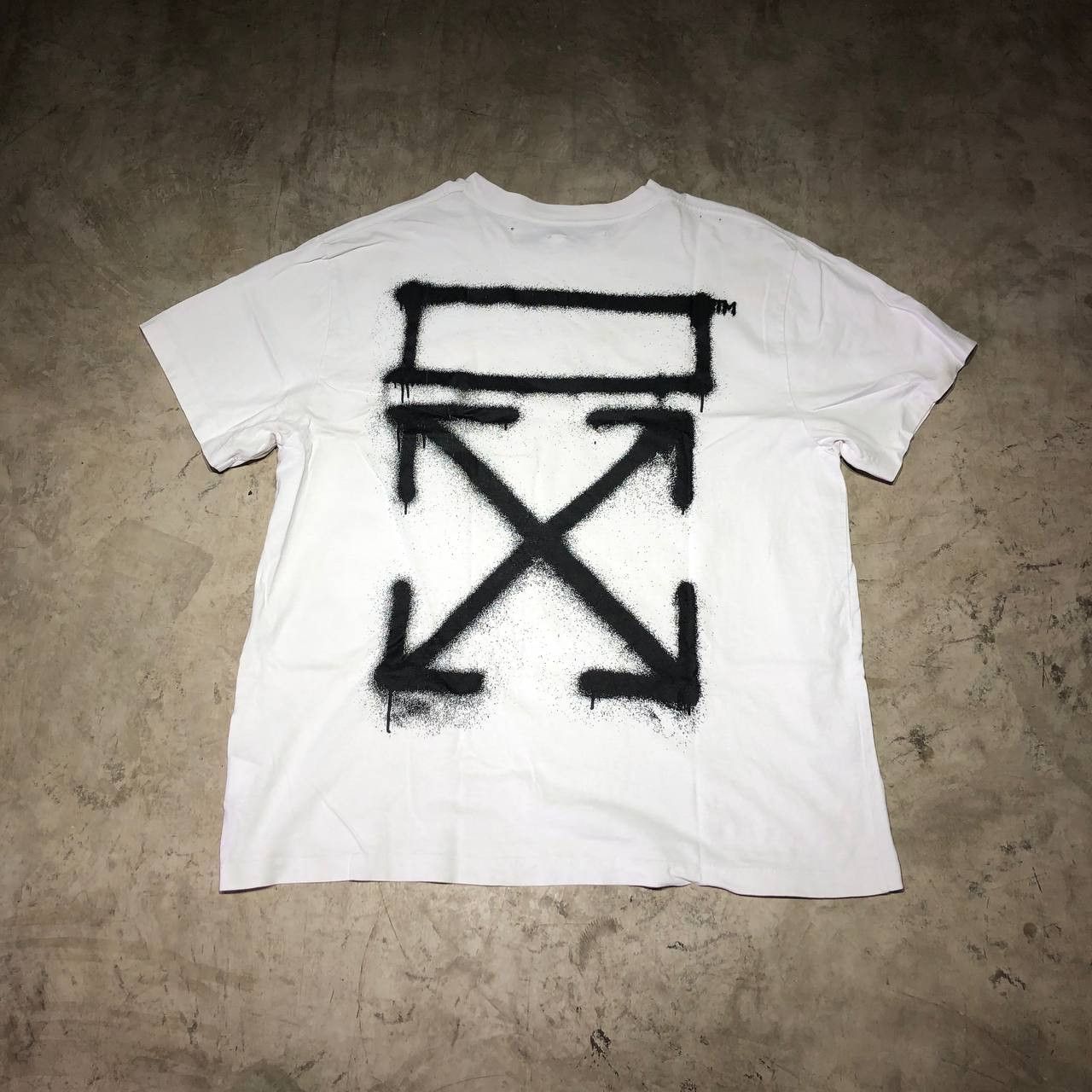 image of Off White Off-White Spray Painting Arrows Oversize Tee, Men's (Size XL)