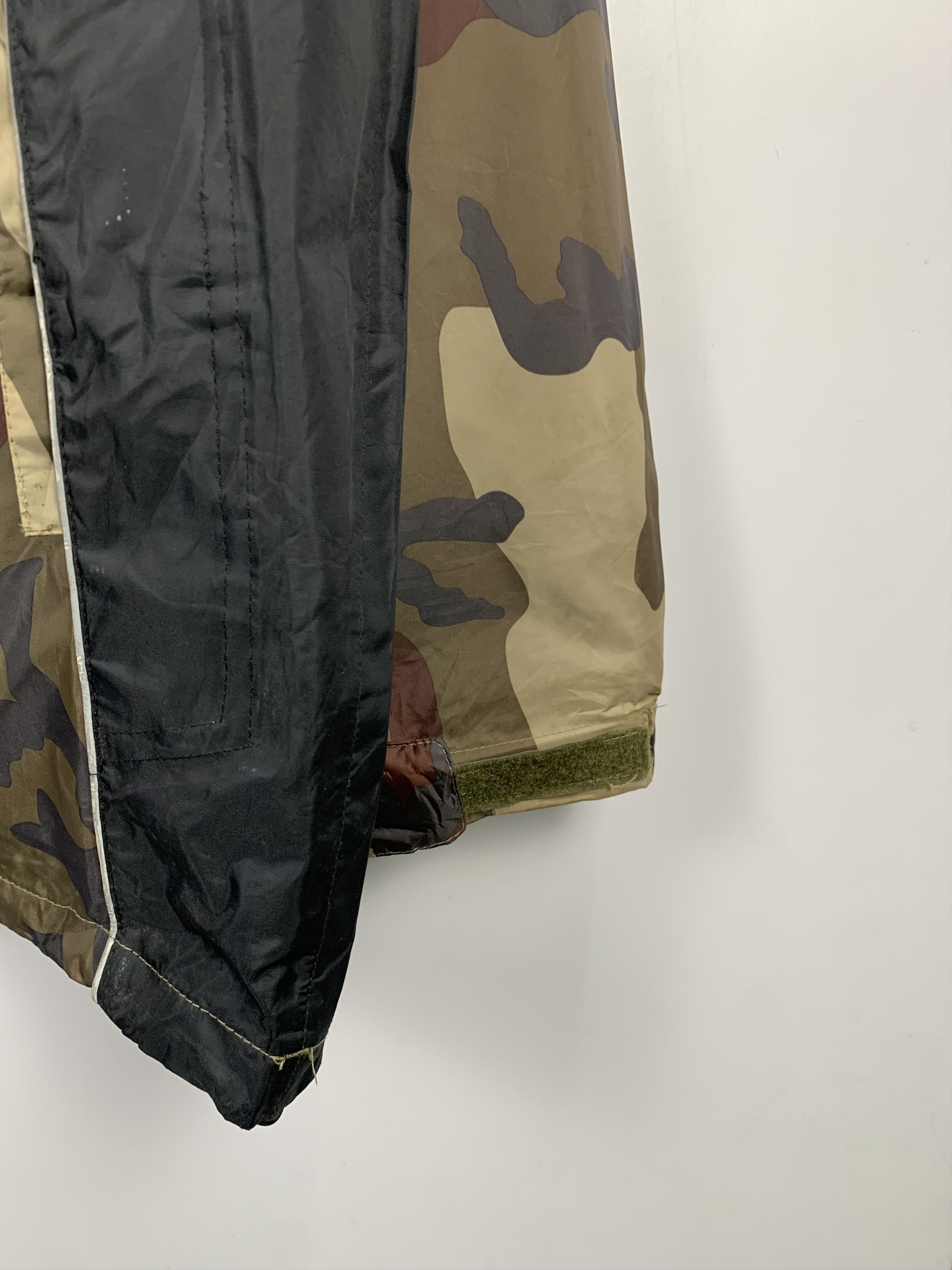 Japanese Brand Vintage Lipner Camouflage Military Zip Up Jacket J0531 Size US M / EU 48-50 / 2 - 3 Thumbnail