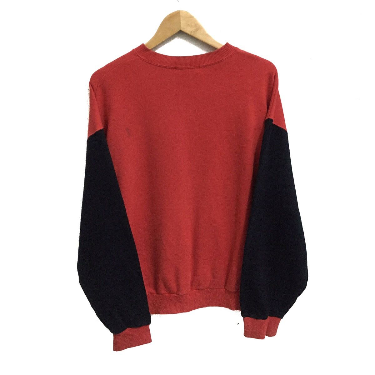 Japanese Brand × Vintage Vintage URAWA RED DIAMOND Football Club J.League Sweatshirt Size US L / EU 52-54 / 3 - 2 Thumbnail