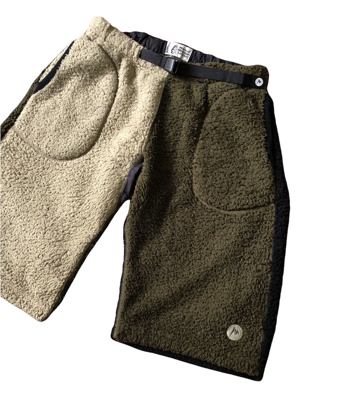 Marmot 🔥MARMOT MOUNTAIN LIMITED DEEP FLEECE SHORT PANTS Size US 28 / EU 44 - 3 Thumbnail