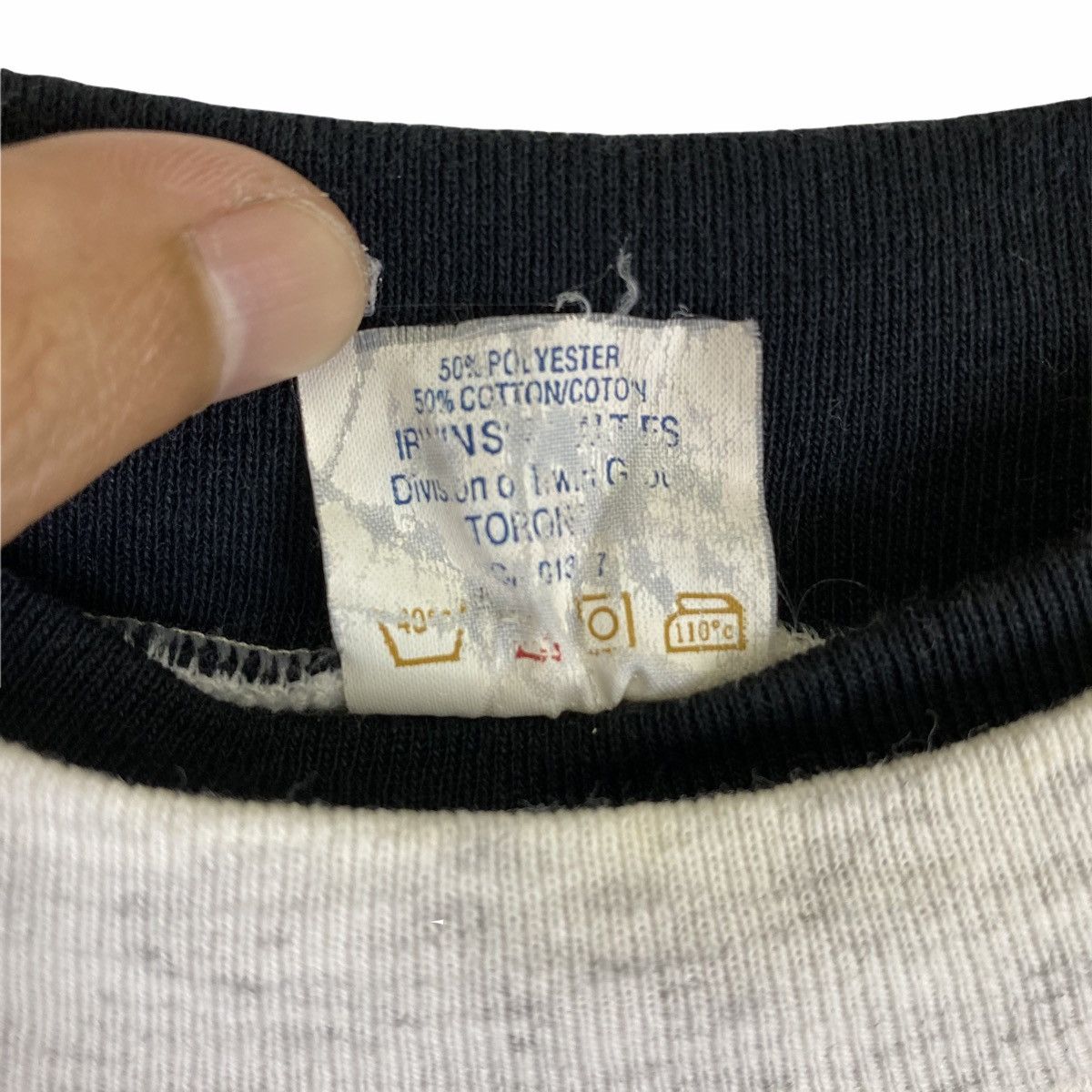 Vintage Vintage NIAGARA FALLS CANADA Big Logo Sweatshirt Pullover Size US M / EU 48-50 / 2 - 6 Thumbnail