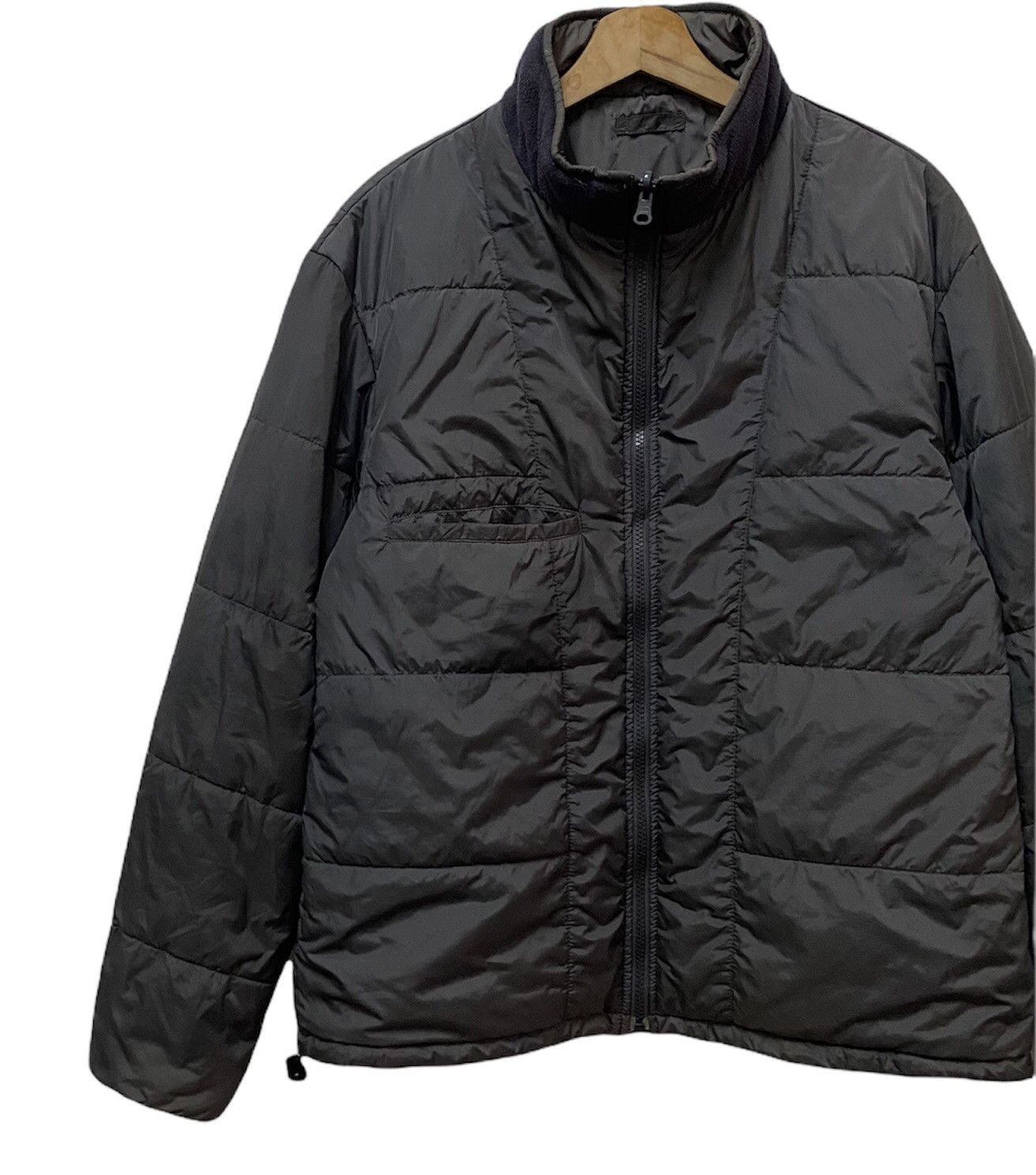 Uniqlo VINTAGE UNIQLO JAPAN PUFFER JACKET Size US M / EU 48-50 / 2 - 7 Thumbnail
