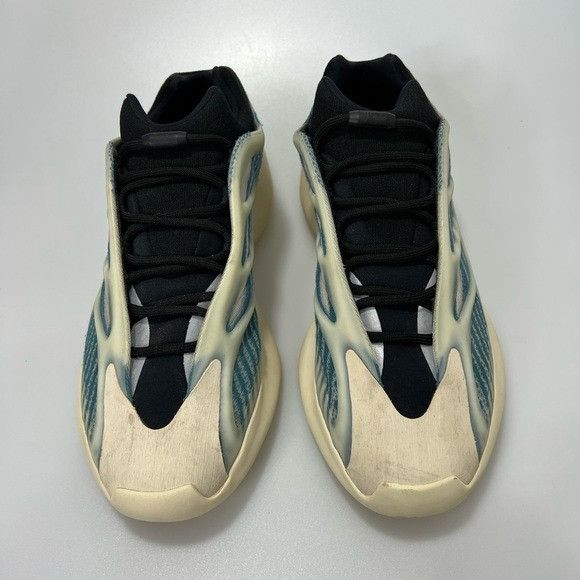 Adidas ADIDAS YEEZY 700 V3 BOOST KANYE WEST KYANITE SIZE 12 Size US 12 / EU 45 - 2 Thumbnail