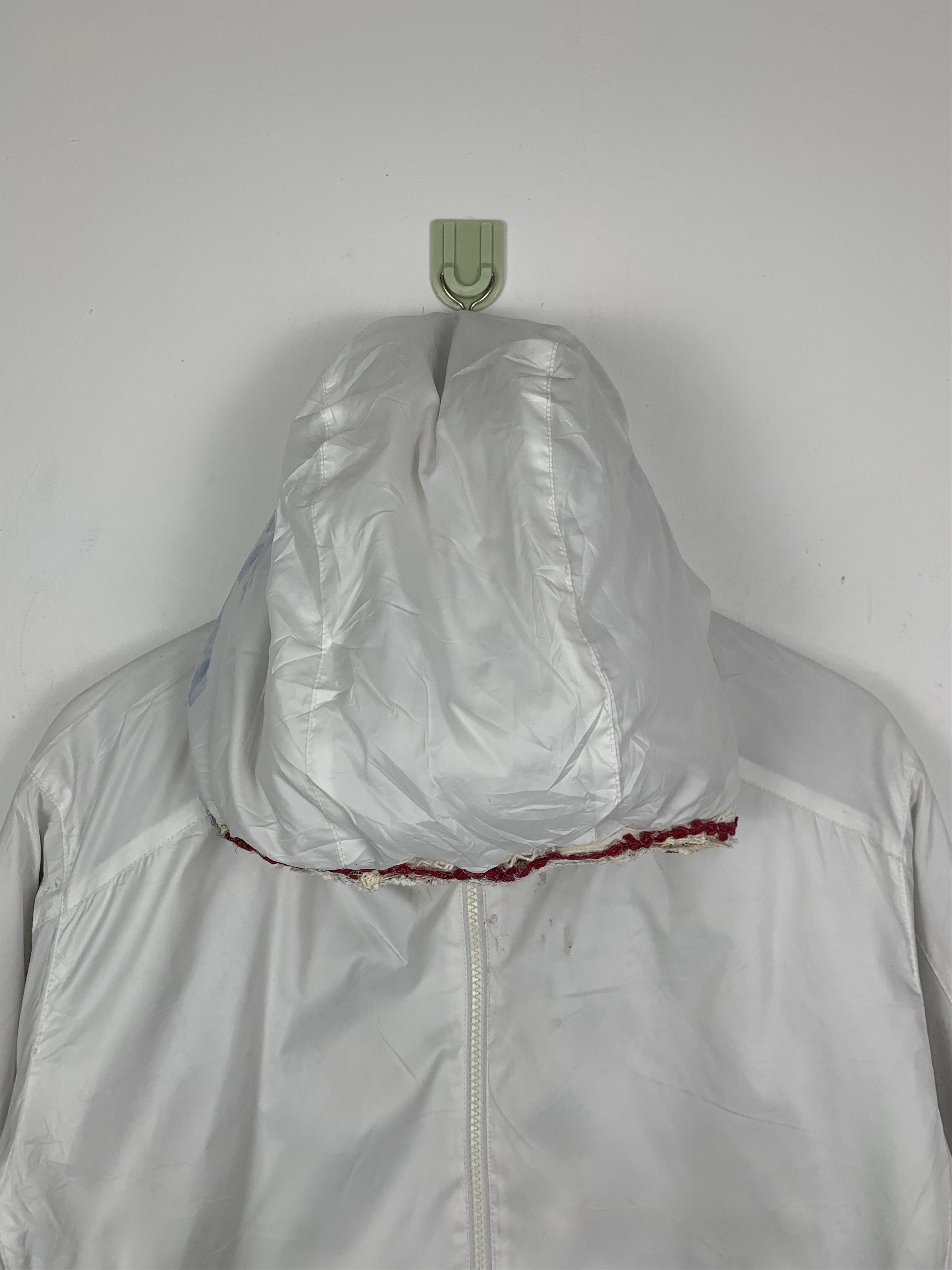 Uniqlo Vintage UNIQLO Windbreaker Flower Design Hoodie J0626 Size M / US 6-8 / IT 42-44 - 2 Thumbnail