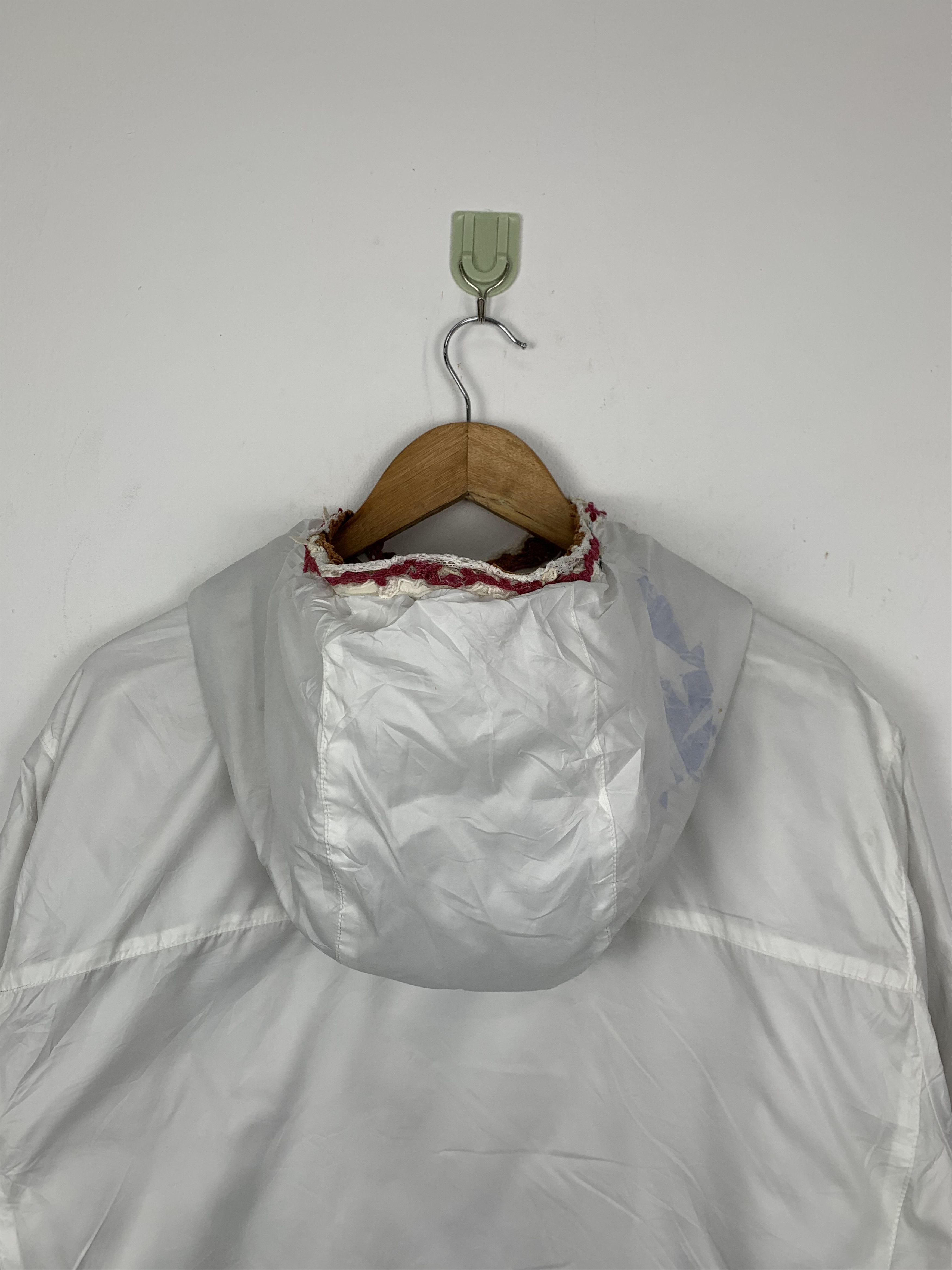 Uniqlo Vintage UNIQLO Windbreaker Flower Design Hoodie J0626 Size M / US 6-8 / IT 42-44 - 17 Thumbnail