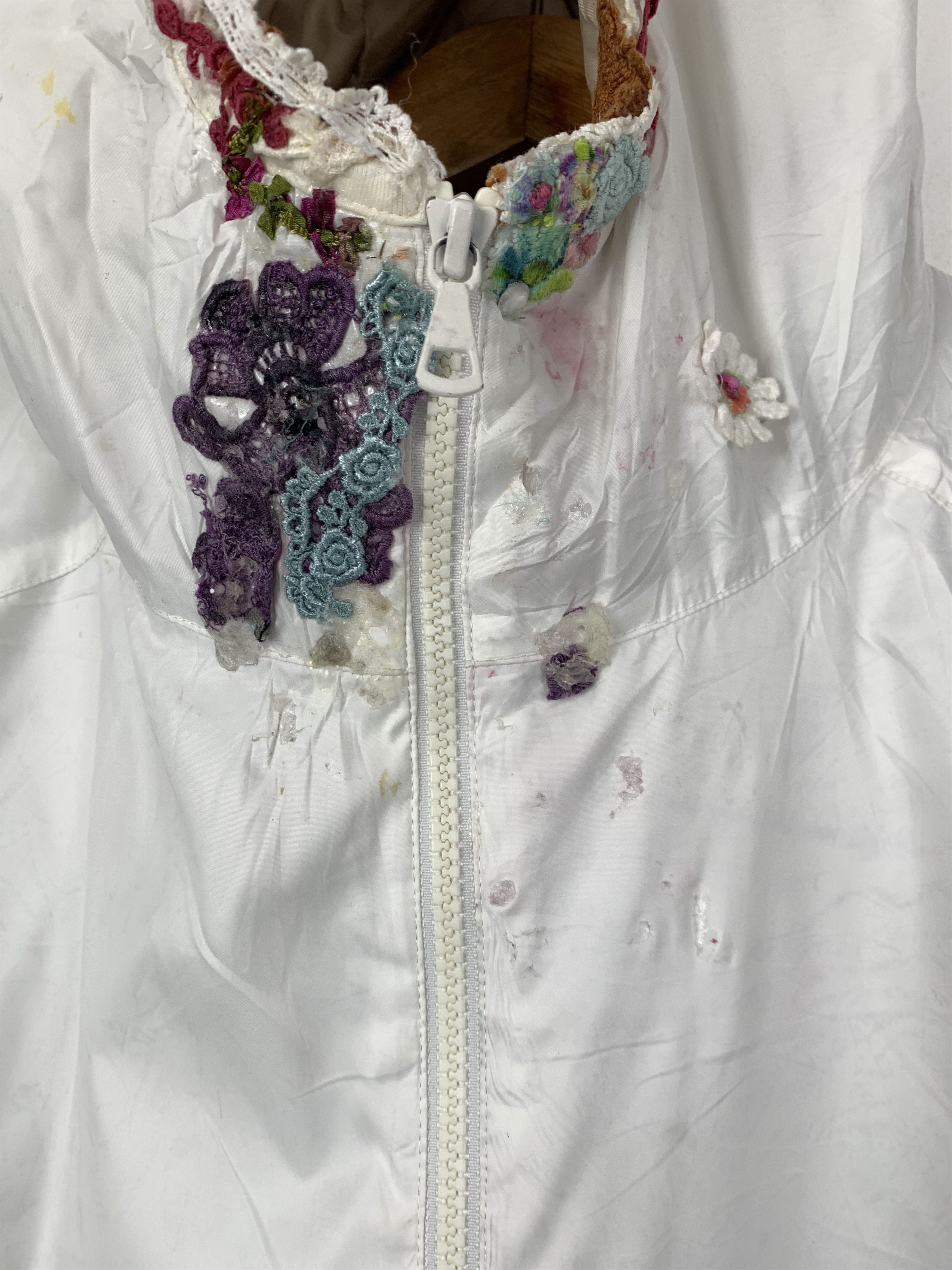 Uniqlo Vintage UNIQLO Windbreaker Flower Design Hoodie J0626 Size M / US 6-8 / IT 42-44 - 10 Thumbnail