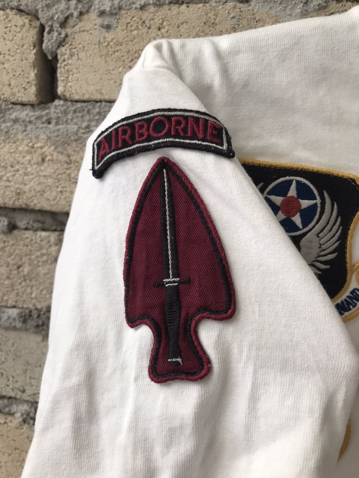 Avirex Avirex Uss Airbone Air Force Patchers Military Style Tee Size US S / EU 44-46 / 1 - 3 Thumbnail