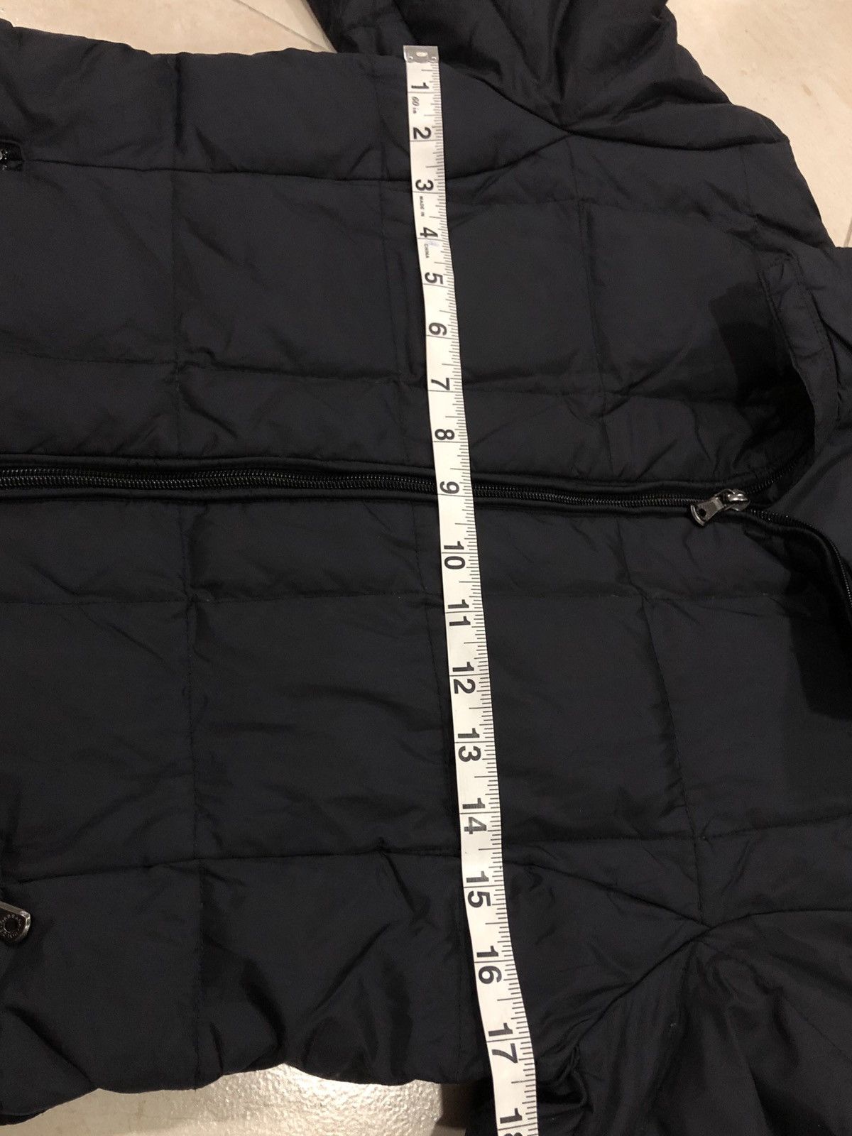 Dolce & Gabbana Dolce & Gabbana Puffer Jacket For Women Size M / US 6-8 / IT 42-44 - 7 Thumbnail