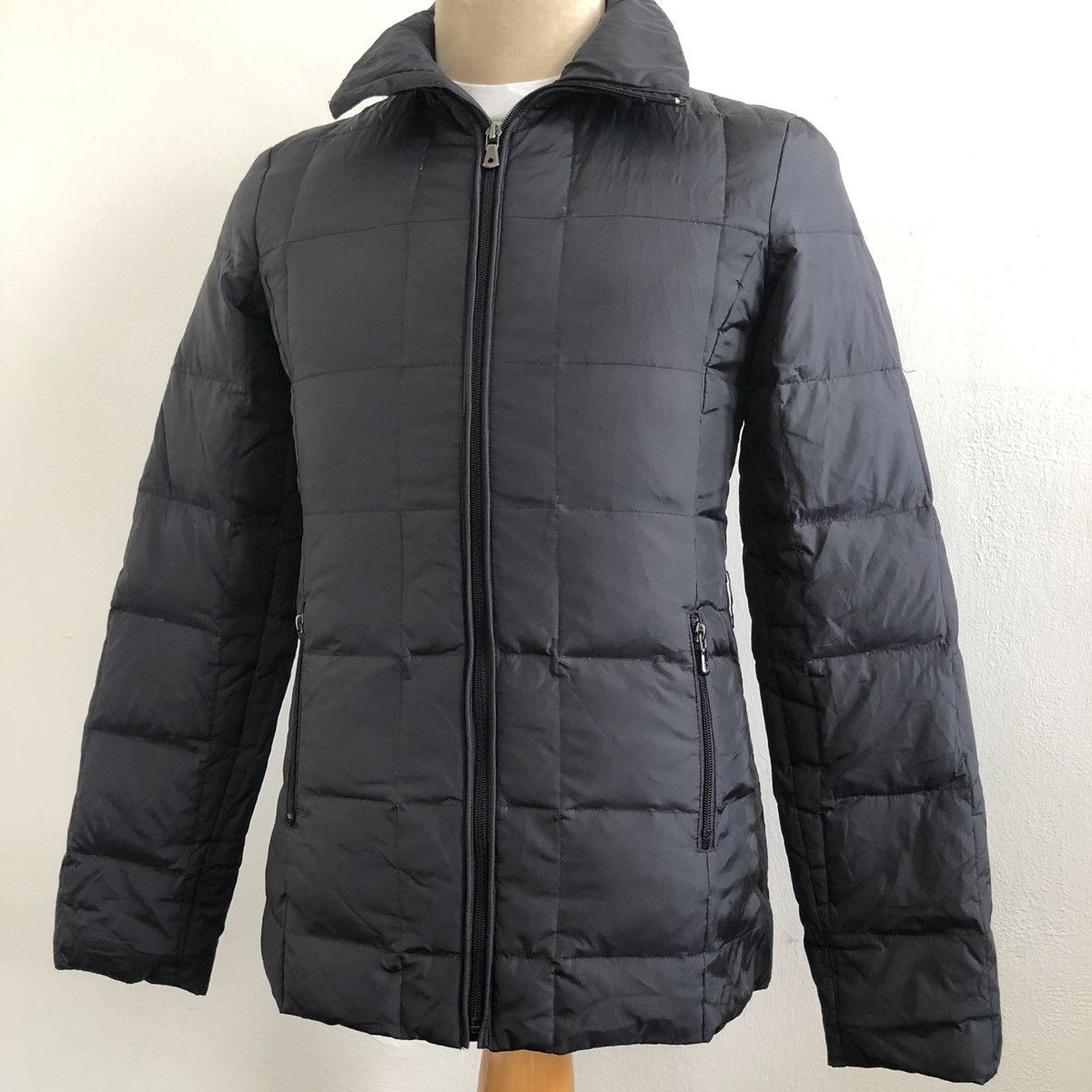 Dolce & Gabbana Dolce & Gabbana Puffer Jacket For Women Size M / US 6-8 / IT 42-44 - 2 Thumbnail