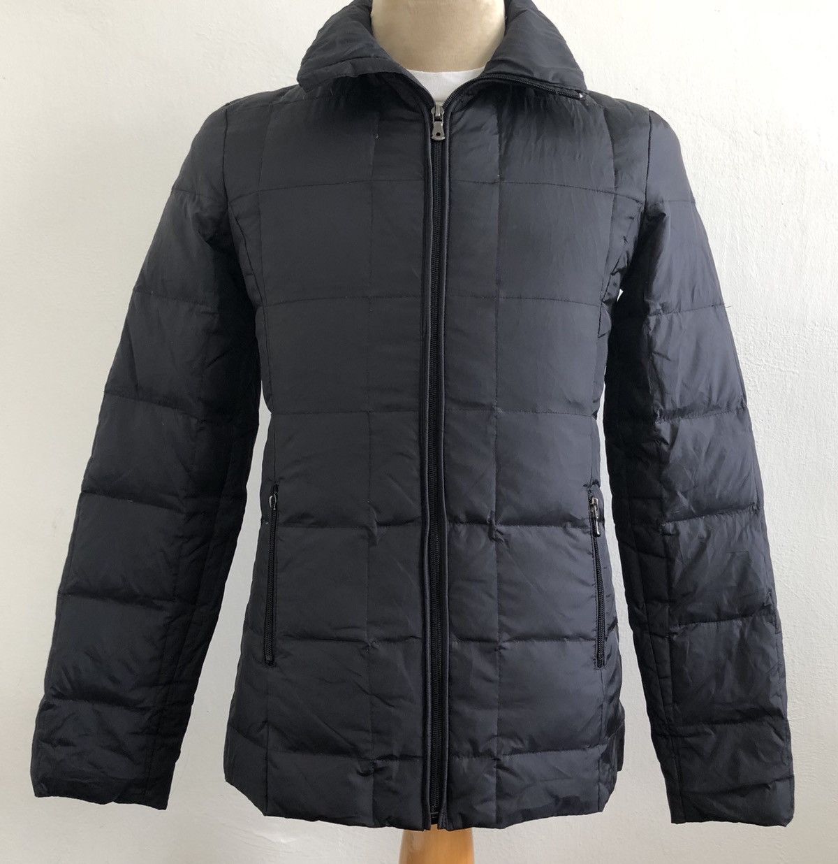 Dolce & Gabbana Dolce & Gabbana Puffer Jacket For Women Size M / US 6-8 / IT 42-44 - 1 Thumbnail