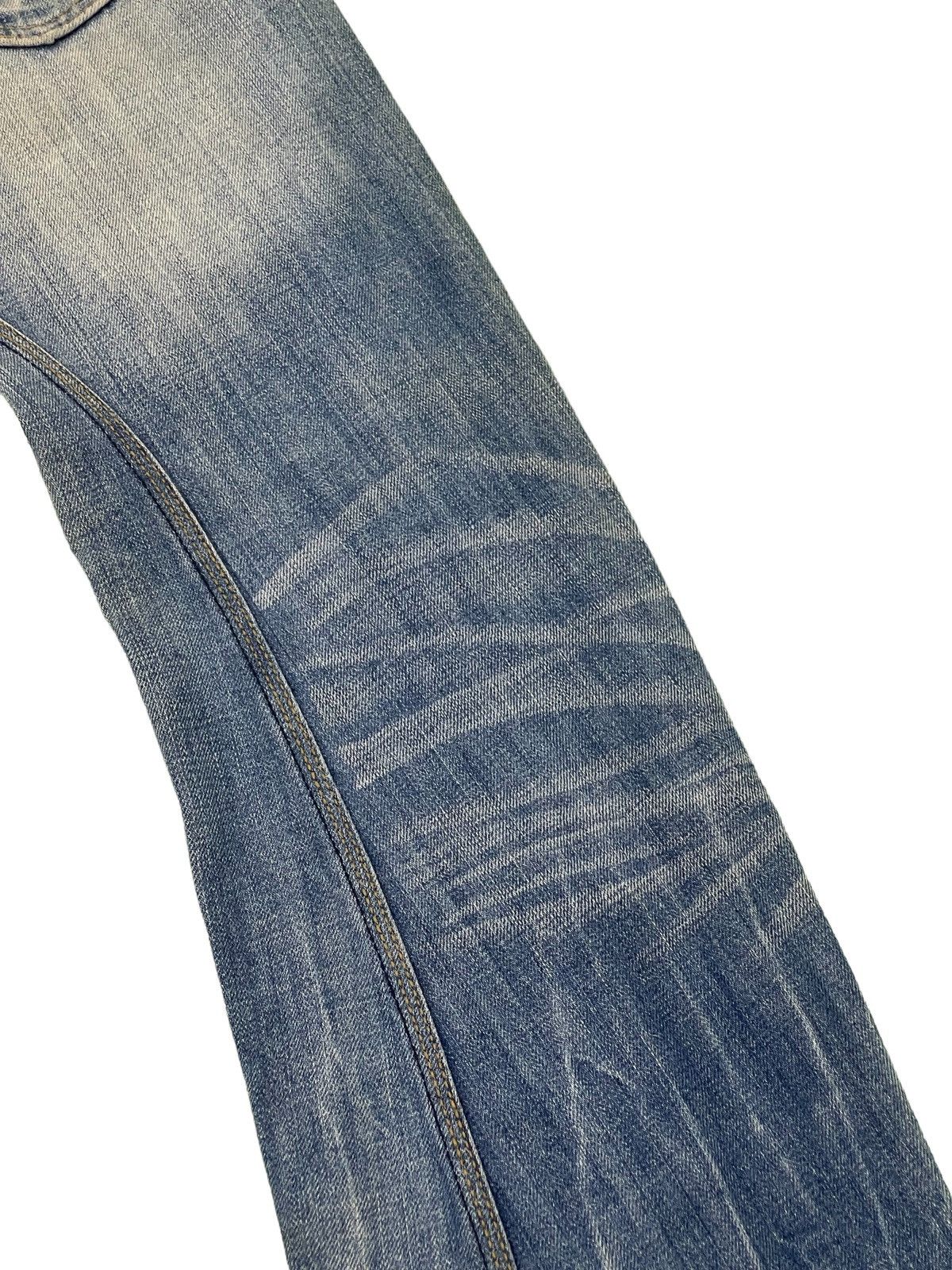 HIDEAWAYS Flare Jeans Nicole Club Curv Leg Acid Wash Low Rise 4🟦0 Size US 30 / EU 46 - 19 Thumbnail