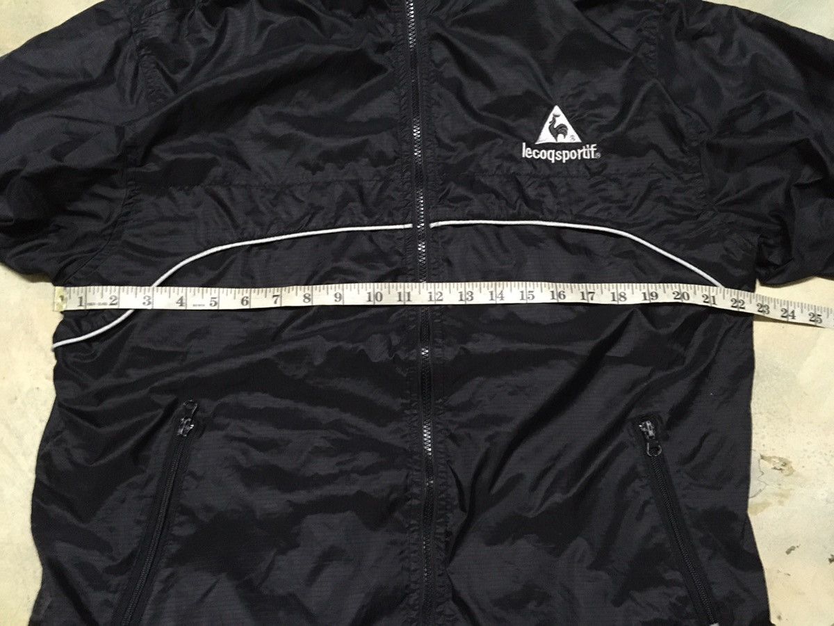 Le Coq Sportif Vintage Le Coq Sportif Black Windbreaker Light Jacket Size US M / EU 48-50 / 2 - 8 Thumbnail