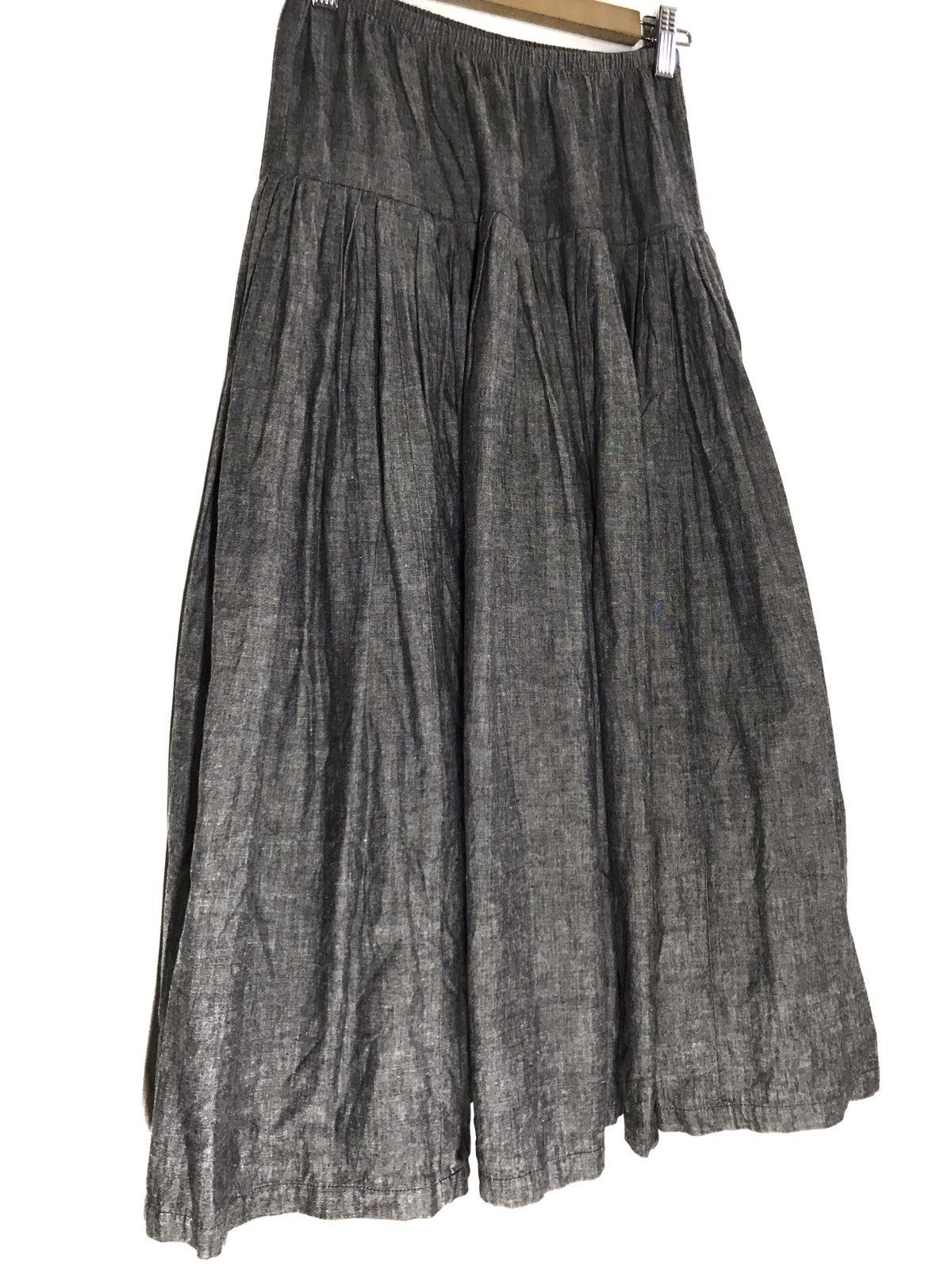 Norma Kamali × Vintage Vintage Norma Kamali Designer Grey Skirts Size 28" / US 6 / IT 42 - 2 Thumbnail