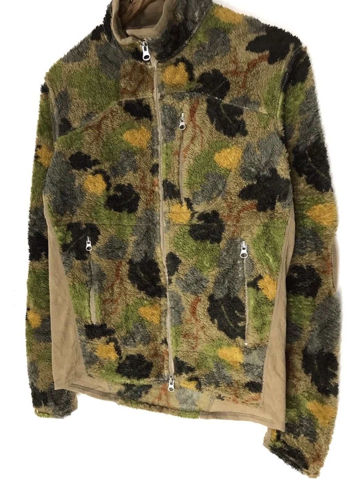 Japanese Brand White Hosu Fleece Camo Tree Jacket