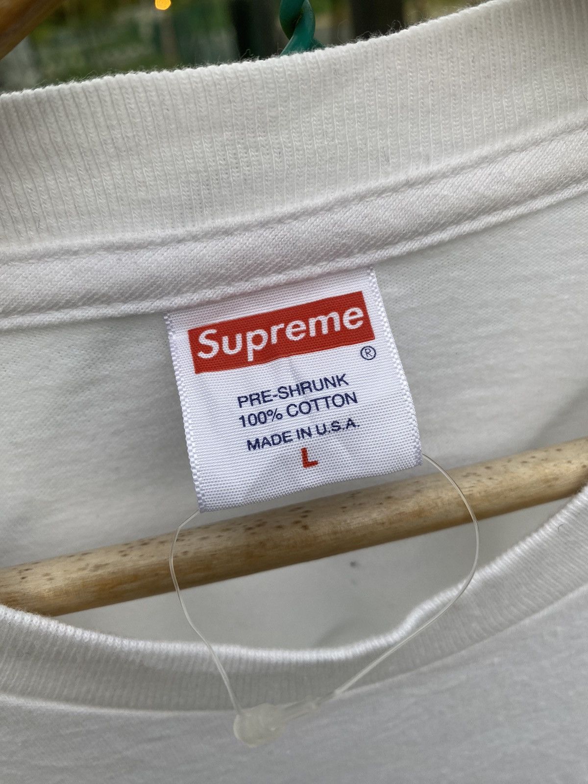 Supreme Supreme Dan Johnson Art Printed Tshirt Size US L / EU 52-54 / 3 - 6 Thumbnail