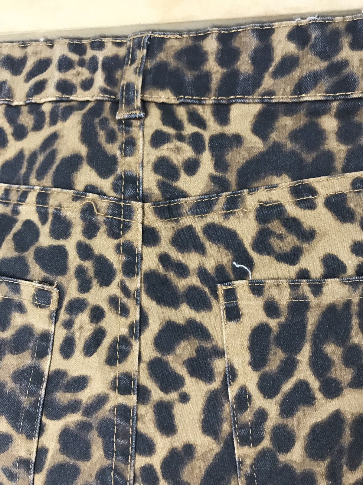H&M H&m Leopard Printed Skinny Pants Size US 30 / EU 46 - 6 Thumbnail