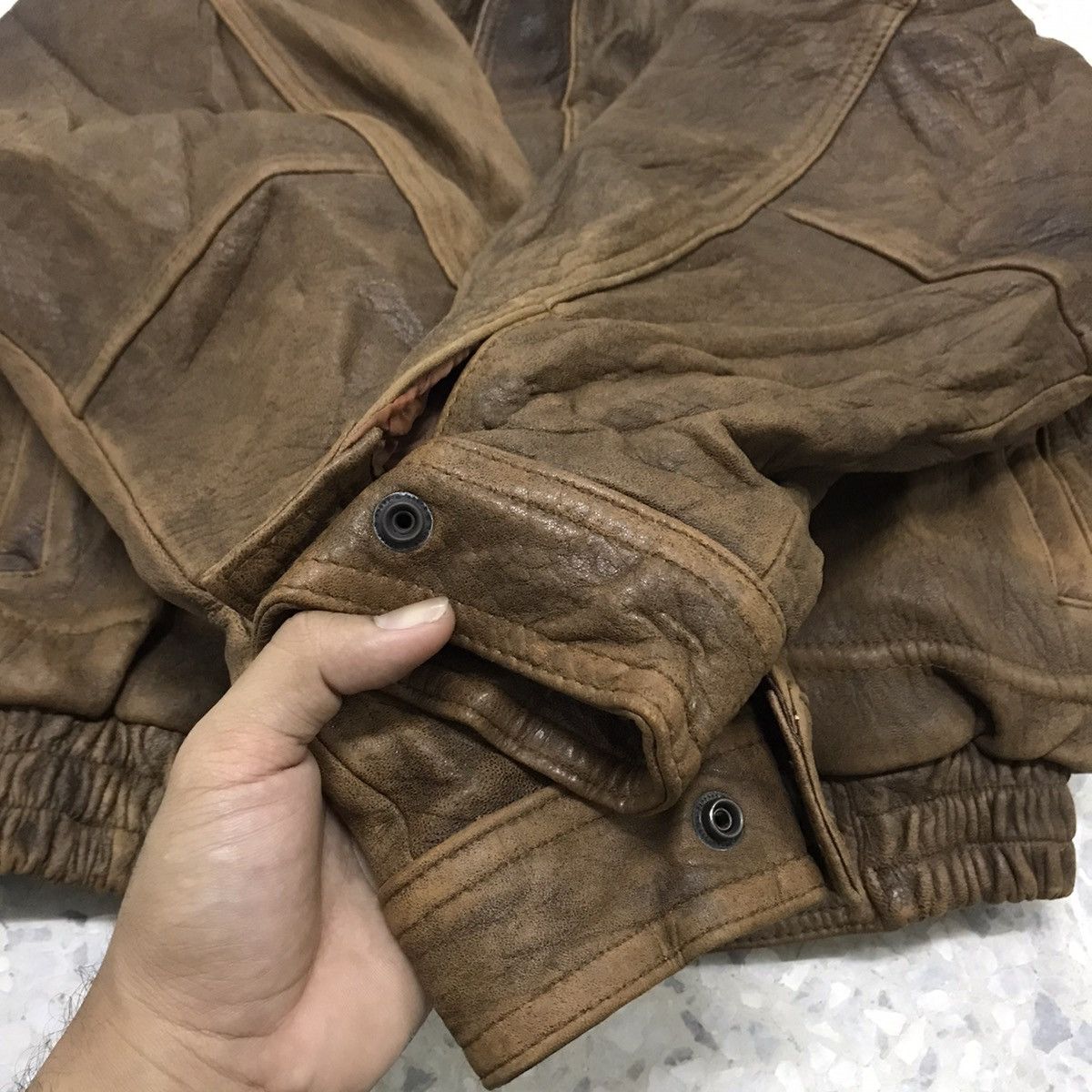 Vintage Vintage Brixton Leather Flying Jacket Size US L / EU 52-54 / 3 - 18 Thumbnail