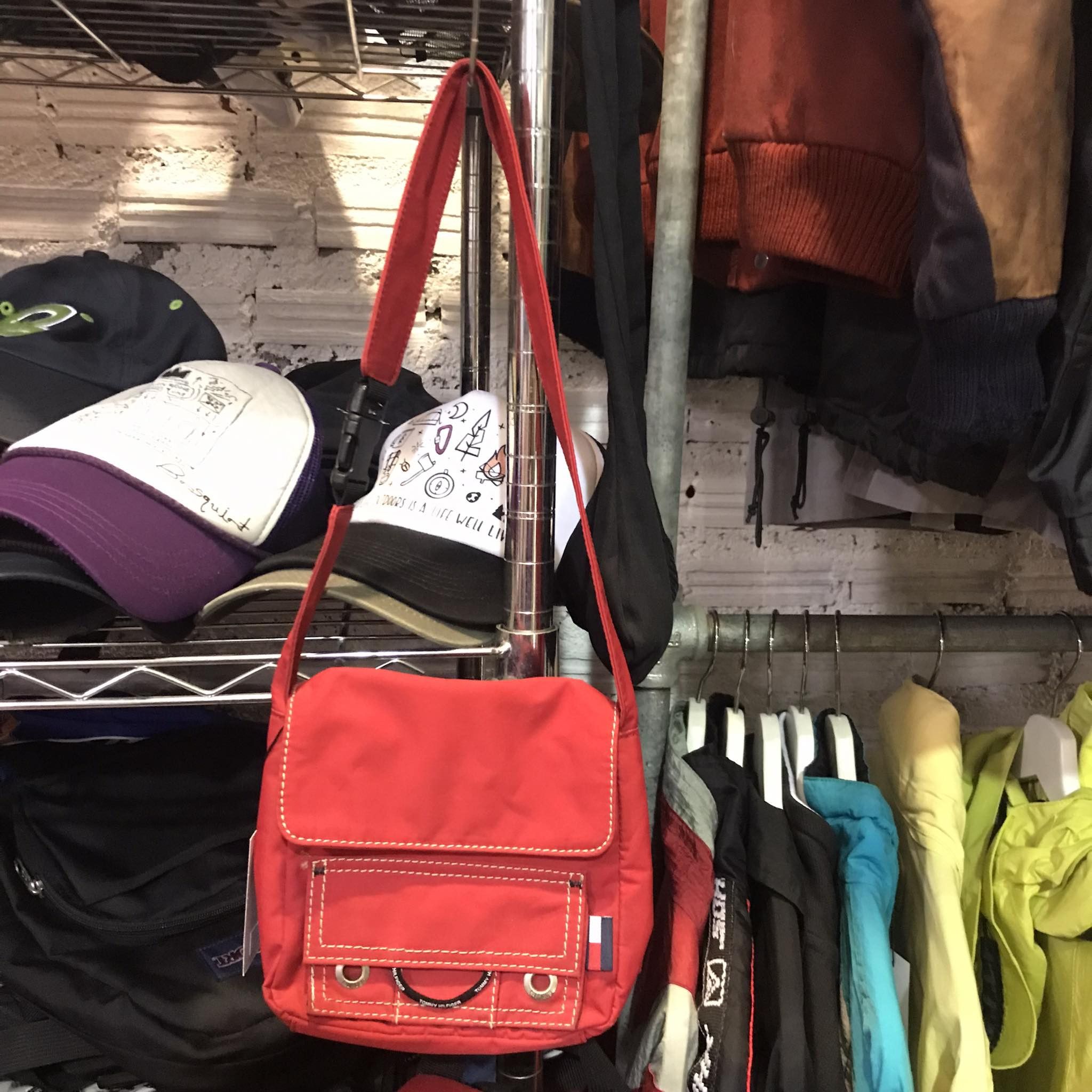 Vintage Tommy Hilfiger early 2000s Cherry bag 🍒