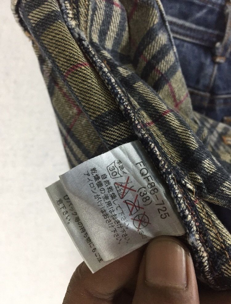 Burberry × Vintage Iconic Burberry London Blue Label Nova Check Jeans For Women Size 30" / US 8 / IT 44 - 10 Thumbnail