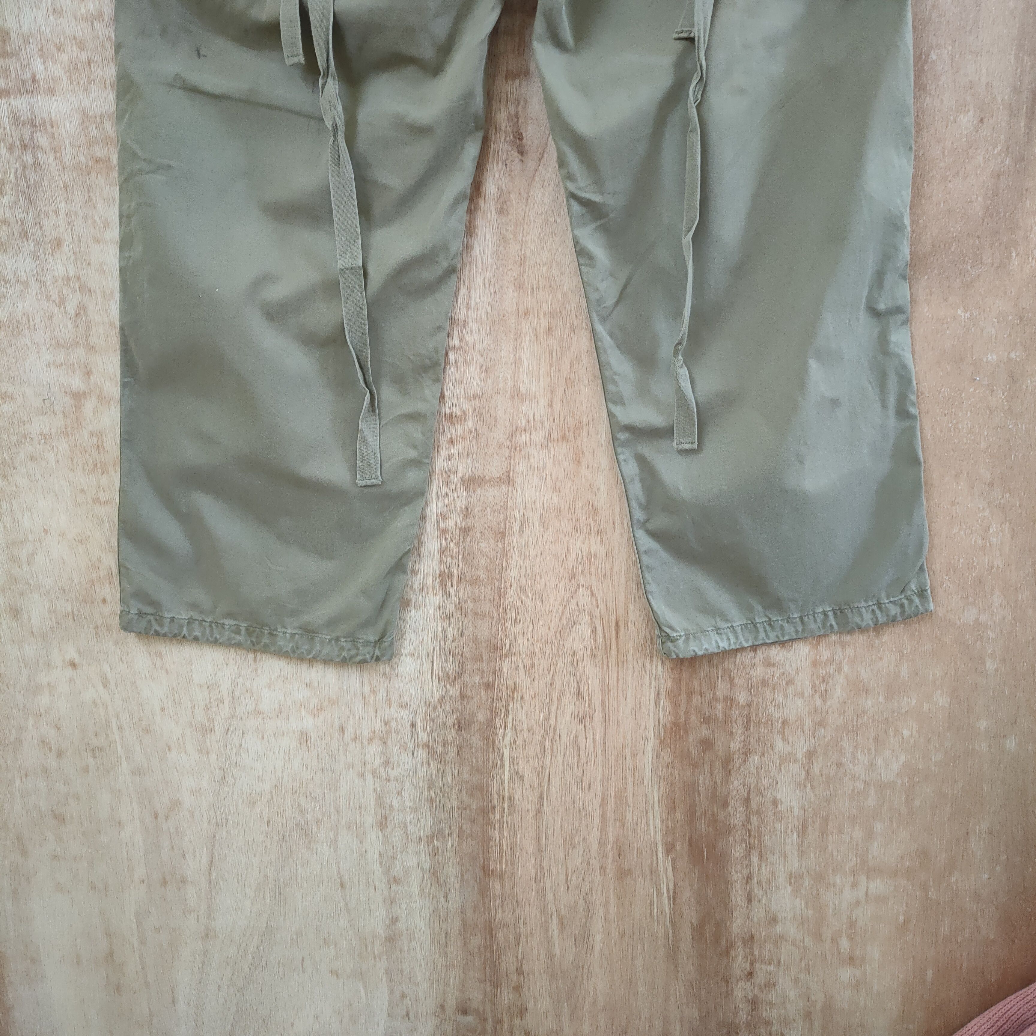 Fubu FUBU FOR US BY US VINTAGE BONDAGE BAGGY CARGO PANTS Size US 34 / EU 50 - 9 Thumbnail