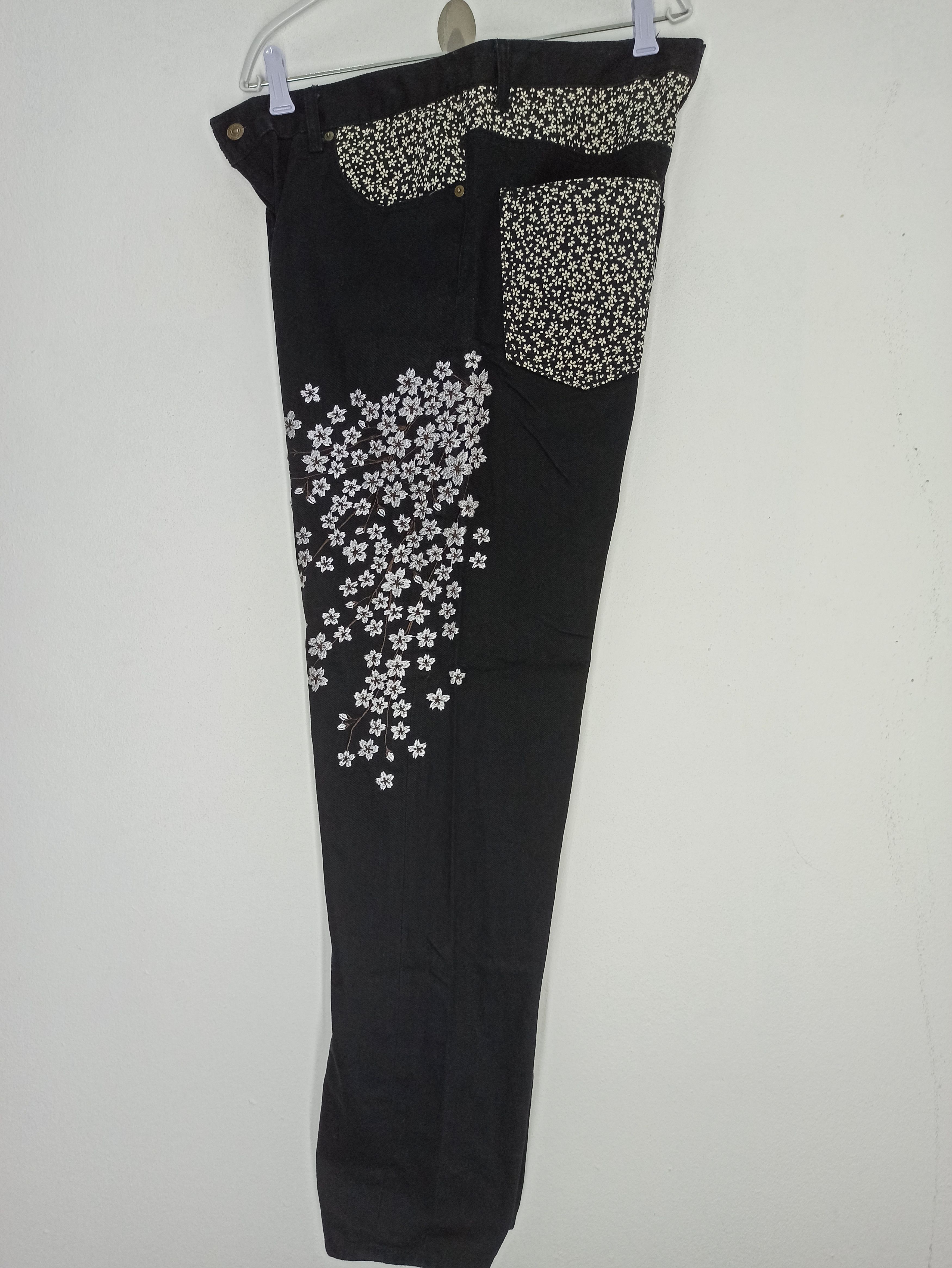 Japanese Brand × Kings Of Indigo Exclusive Art Of Koi Sakura Sukajan Super Black Jeans Size US 36 / EU 52 - 4 Thumbnail