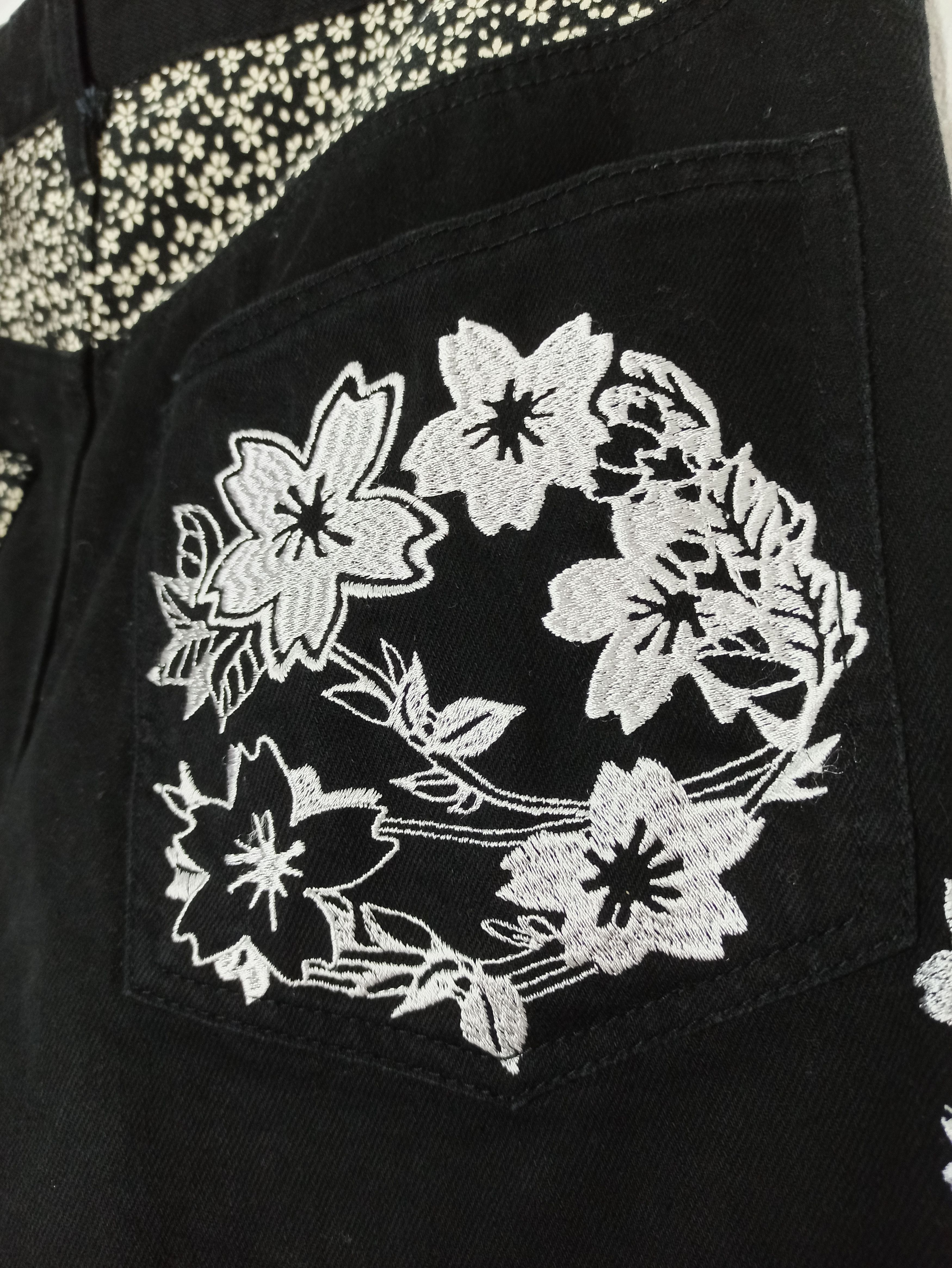 Japanese Brand × Kings Of Indigo Exclusive Art Of Koi Sakura Sukajan Super Black Jeans Size US 36 / EU 52 - 8 Thumbnail