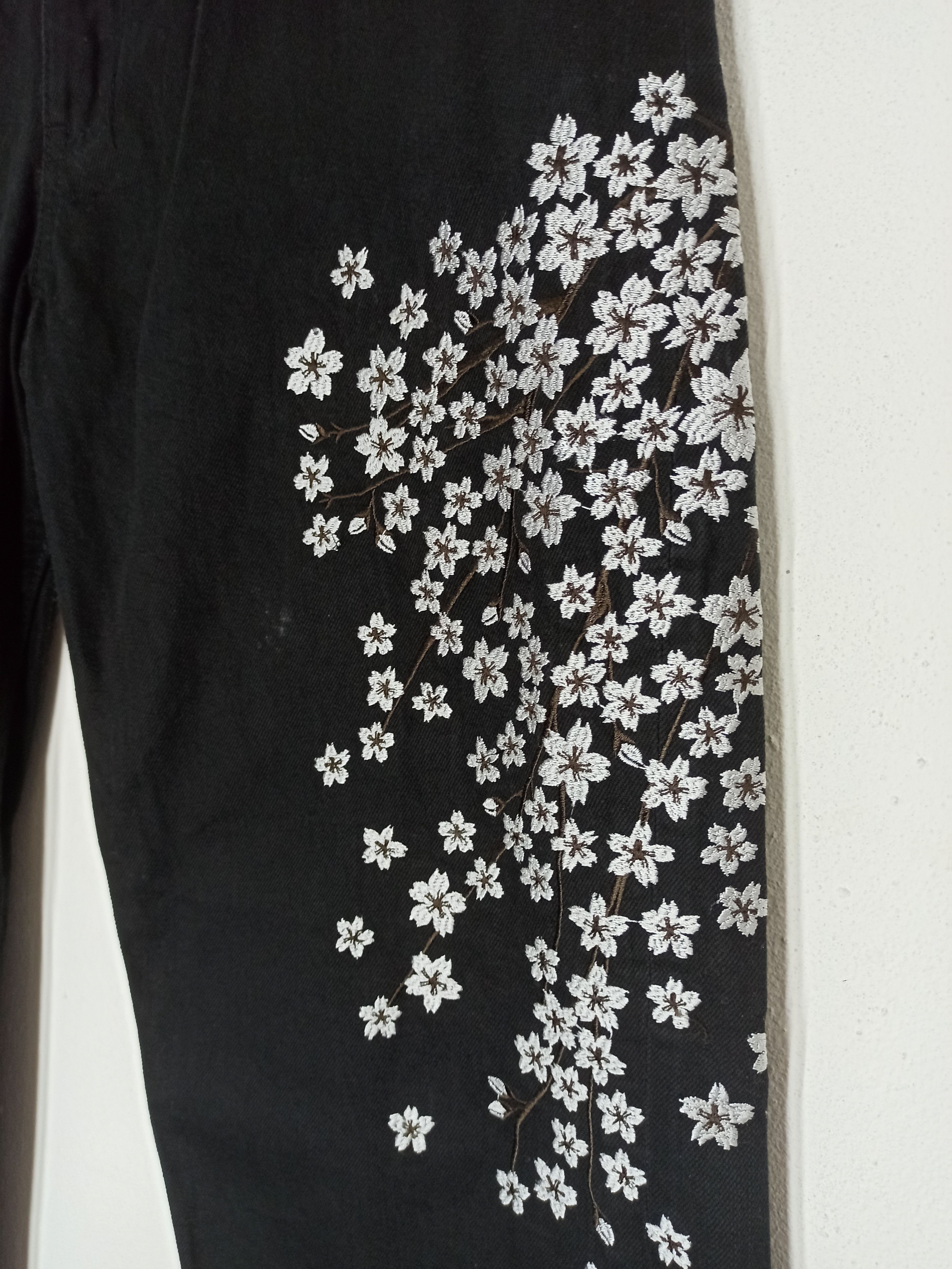 Japanese Brand × Kings Of Indigo Exclusive Art Of Koi Sakura Sukajan Super Black Jeans Size US 36 / EU 52 - 9 Thumbnail
