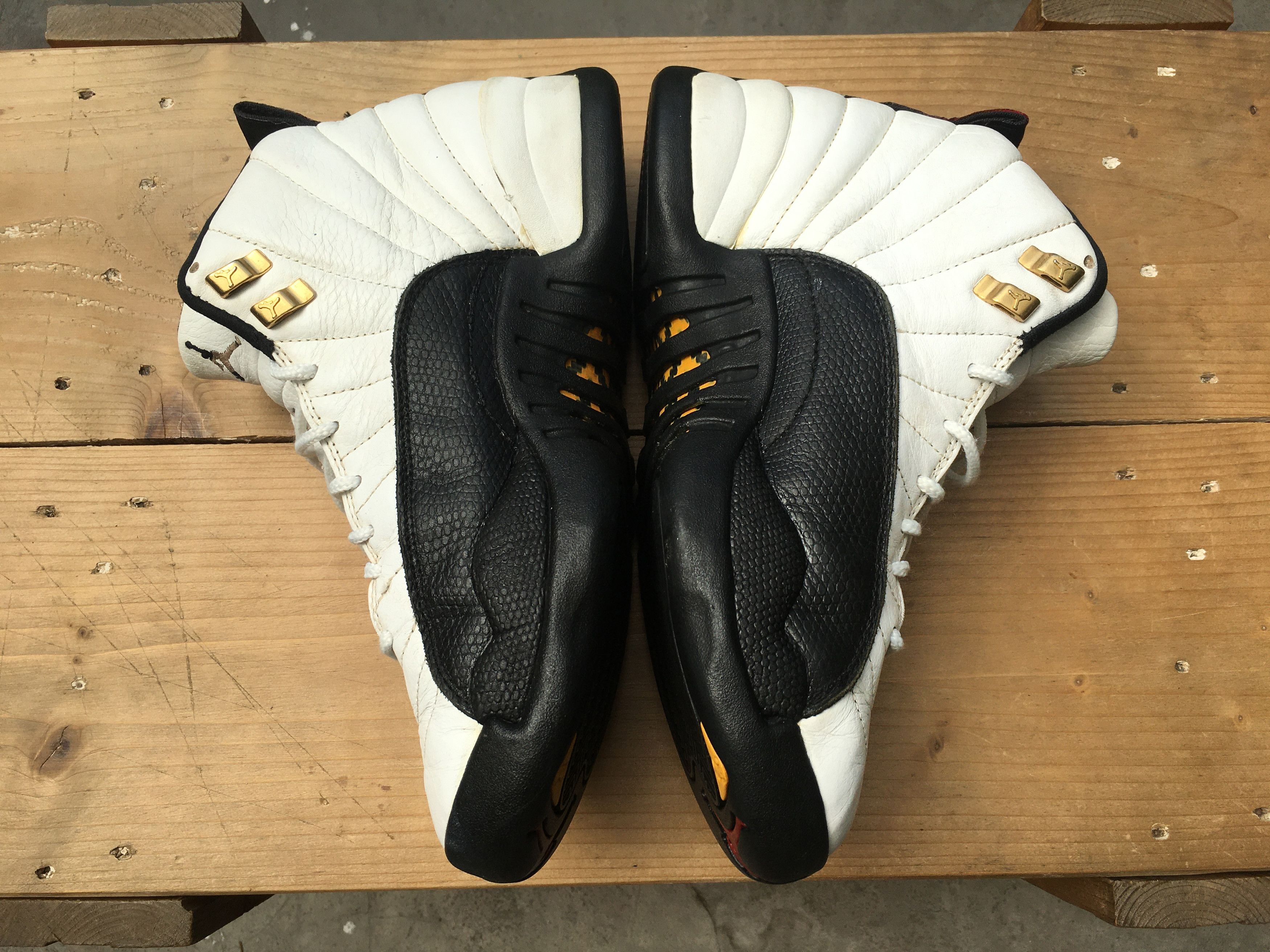 Jordan Brand × Nike × Vintage 🔥 Archive Rare Vintage Nike Air Jordan 12 OG Taxi 1996 Size US 9.5 / EU 42-43 - 22 Thumbnail
