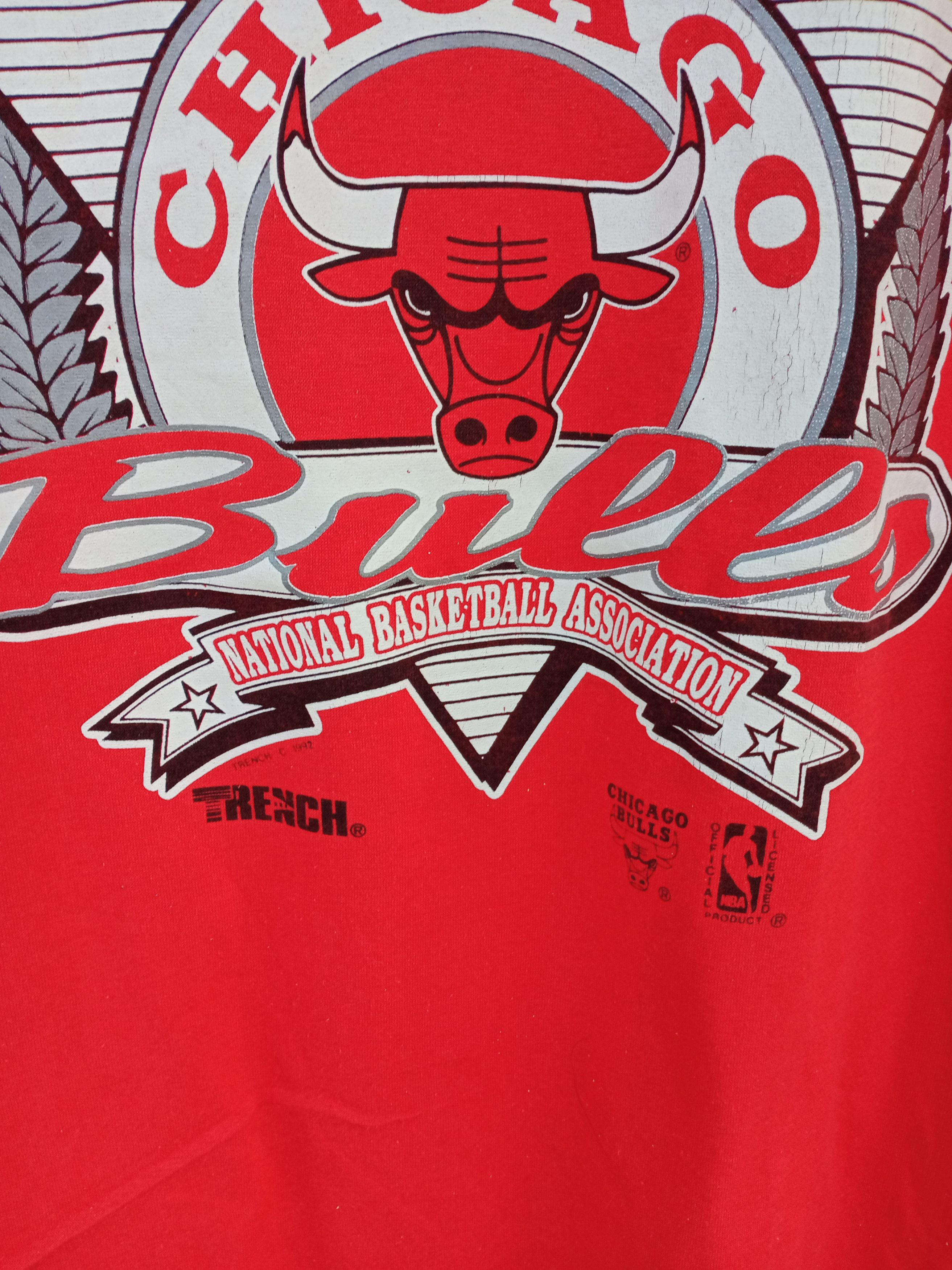 NBA Vintage Chicago Bulls Tshirt big logo Size US M / EU 48-50 / 2 - 3 Thumbnail